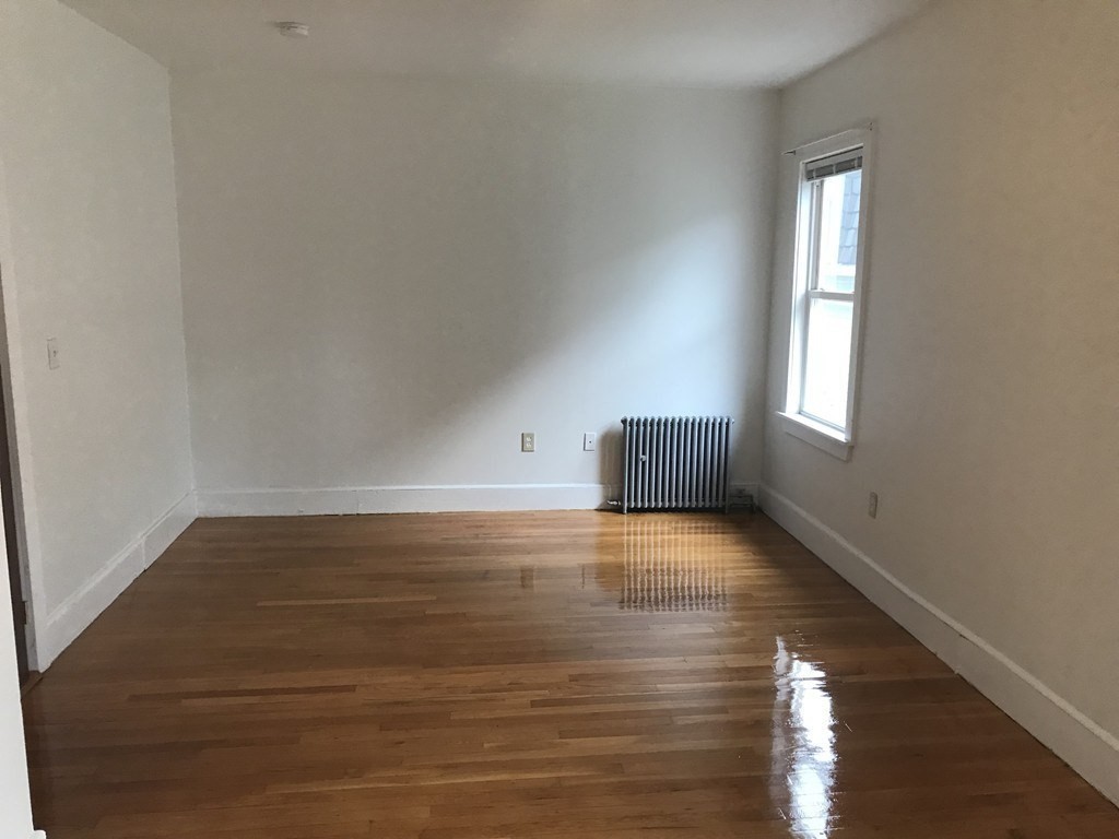 2 bed, 1 bath apartment for rent at 16 Creighton St Unit 3, Jamaica Plain — photo 13 of 13