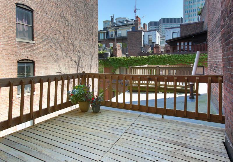 1 bed, 1 bath apartment for rent at 16 Hancock St Unit 3R, Beacon Hill — photo 2 of 11