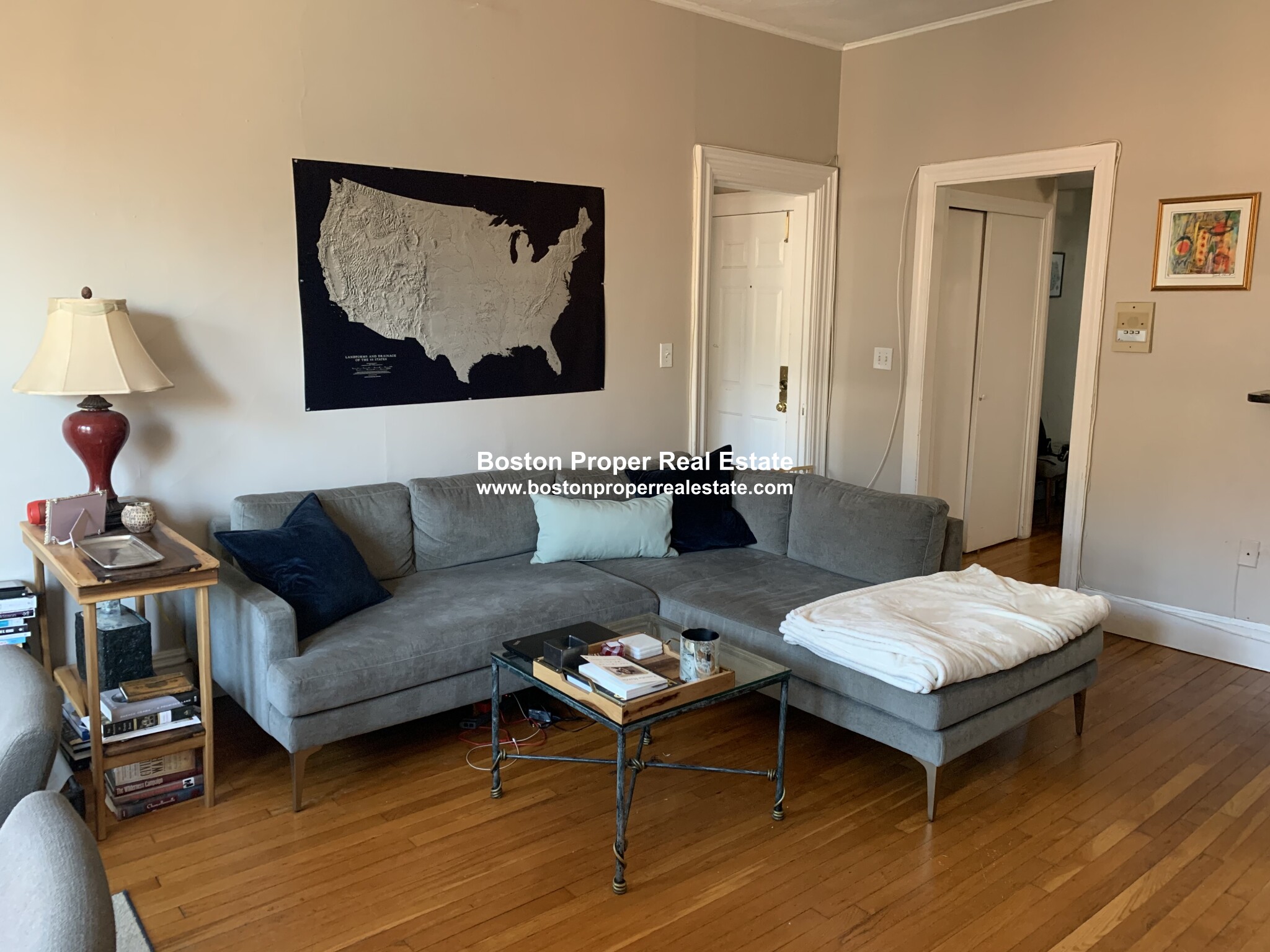 16 Hereford St, Back Bay