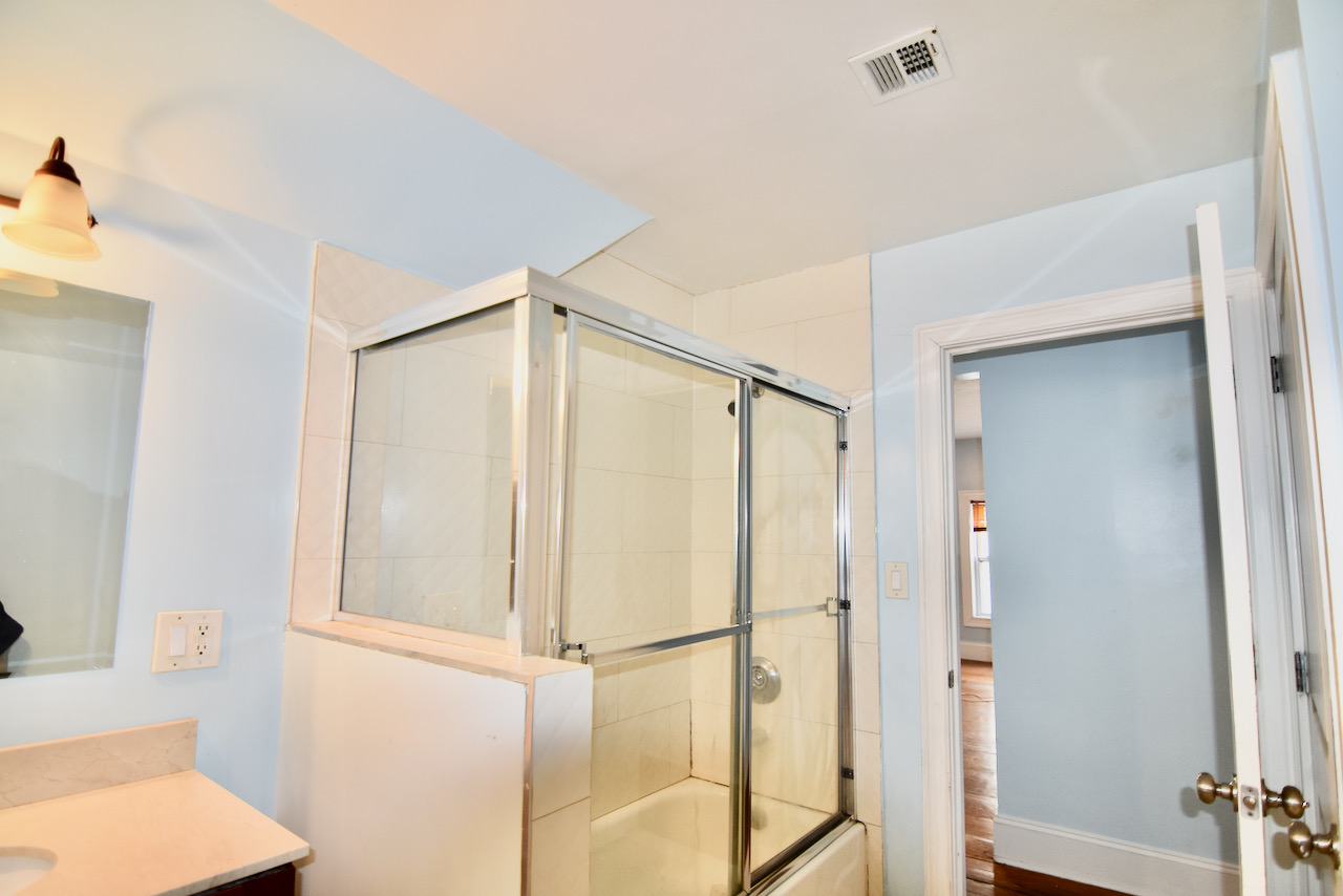 3 bed, 1 bath apartment for rent at 16 Normandy Unit 3, Dorchester — photo 10 of 12