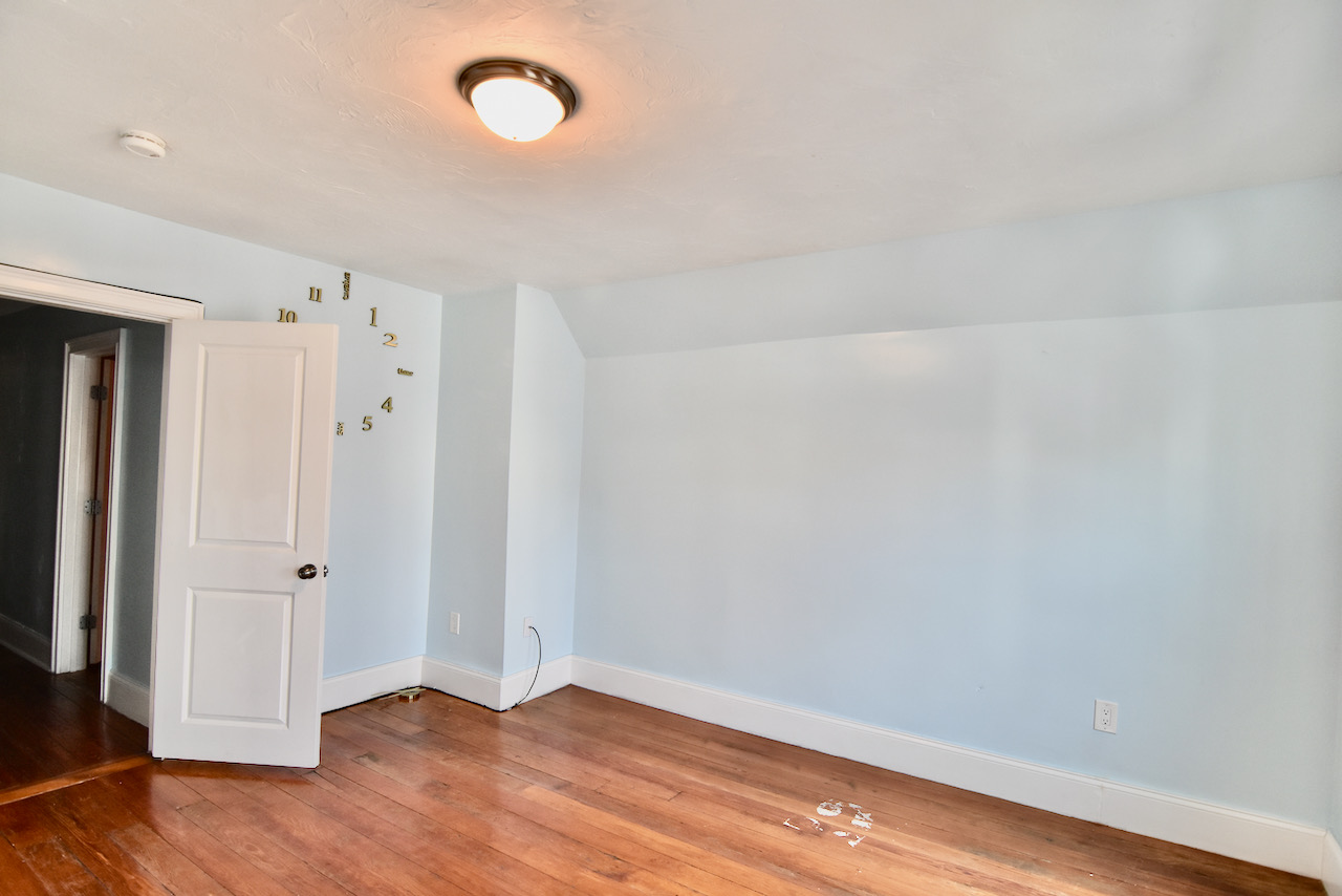 3 bed, 1 bath apartment for rent at 16 Normandy Unit 3, Dorchester — photo 7 of 12