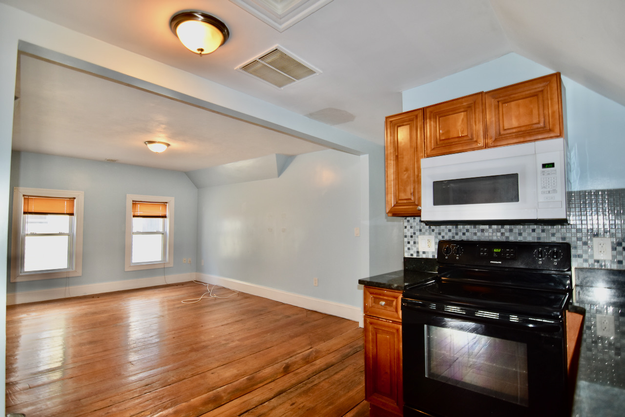 3 bed, 1 bath apartment for rent at 16 Normandy Unit 3, Dorchester — photo 1 of 12