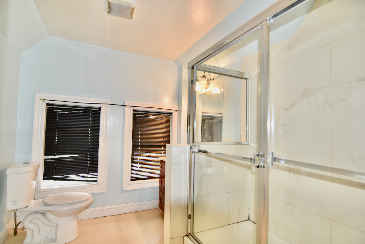 3 bed, 1 bath apartment for rent at 16 Normandy Unit 3, Dorchester — photo 3 of 12