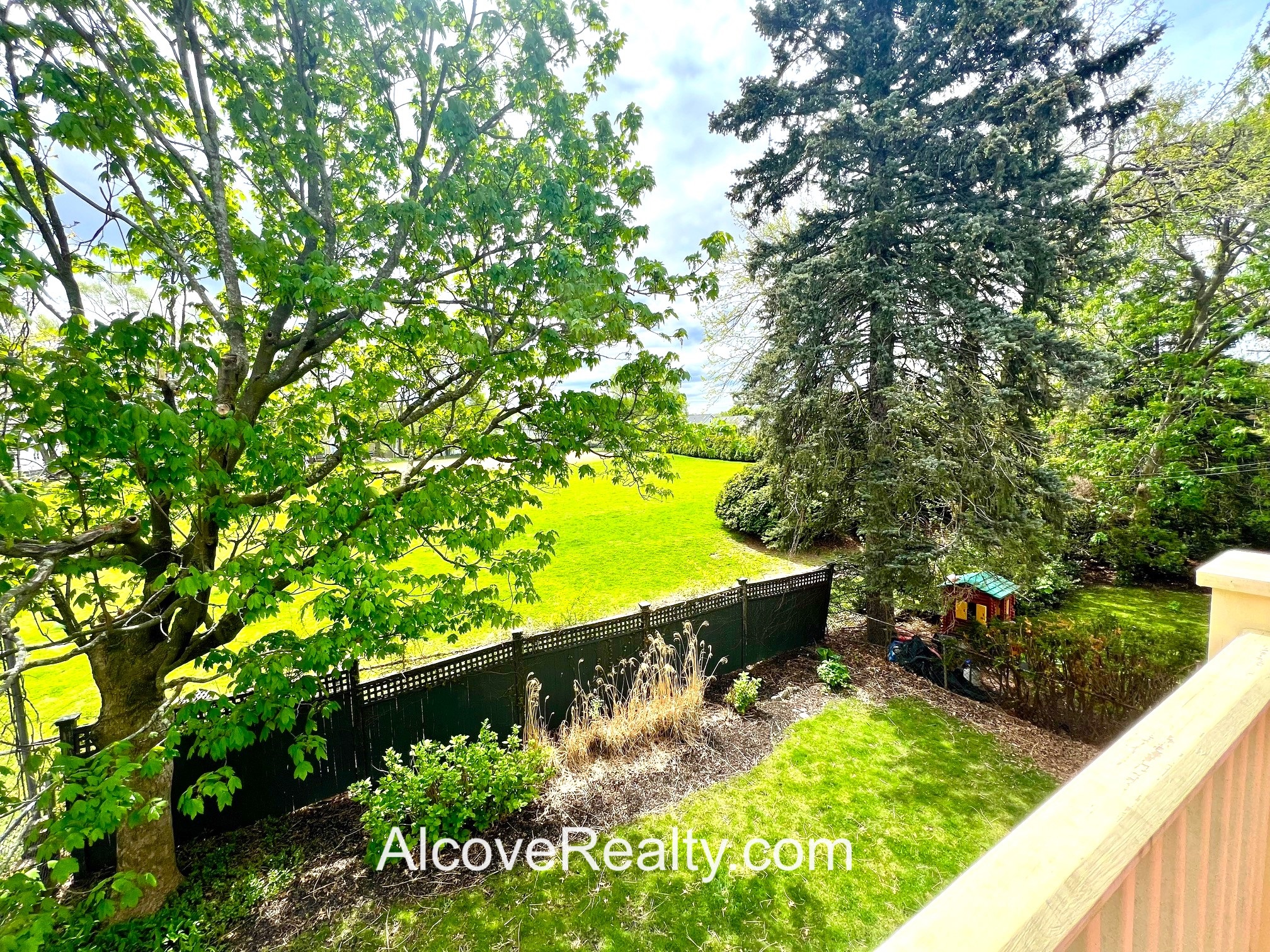 3 bed, 1 bath apartment for rent at 68 Endicott Ave Unit 1, Teele Square — photo 17 of 18