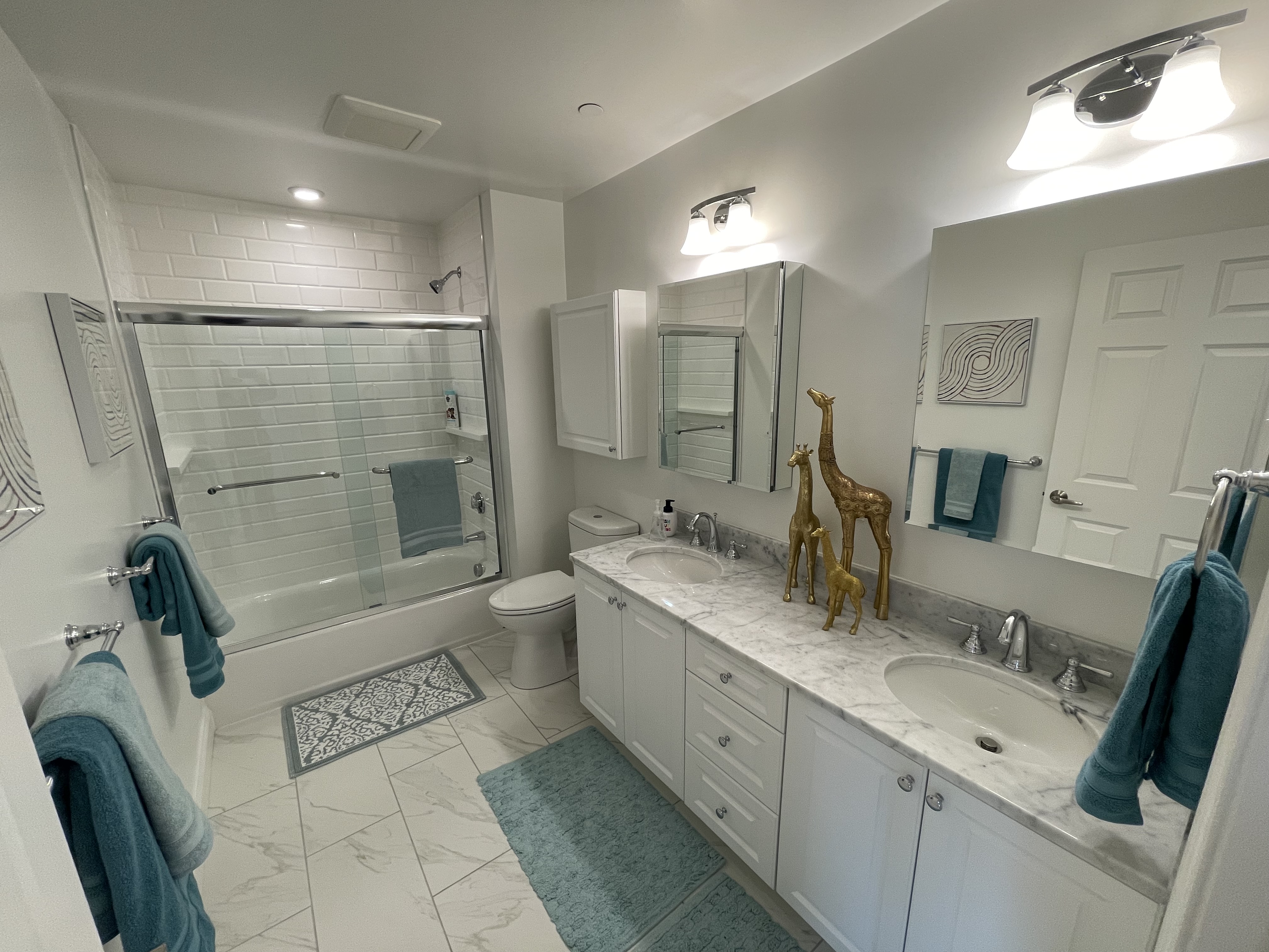 3 bed, 2.5 bath apartment for rent at 10 Thornton Rd Unit ., Chestnut Hill — photo 24 of 34