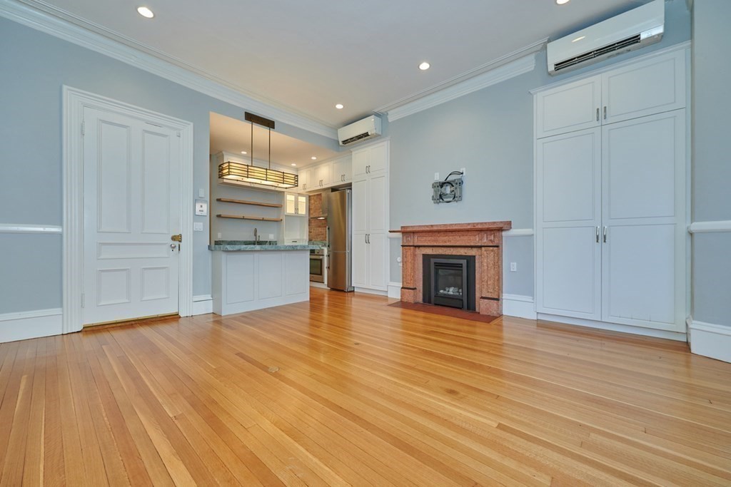 1 bed, 1 bath apartment for rent at 313 Marlborough St Unit 2, Back Bay — photo 4 of 6