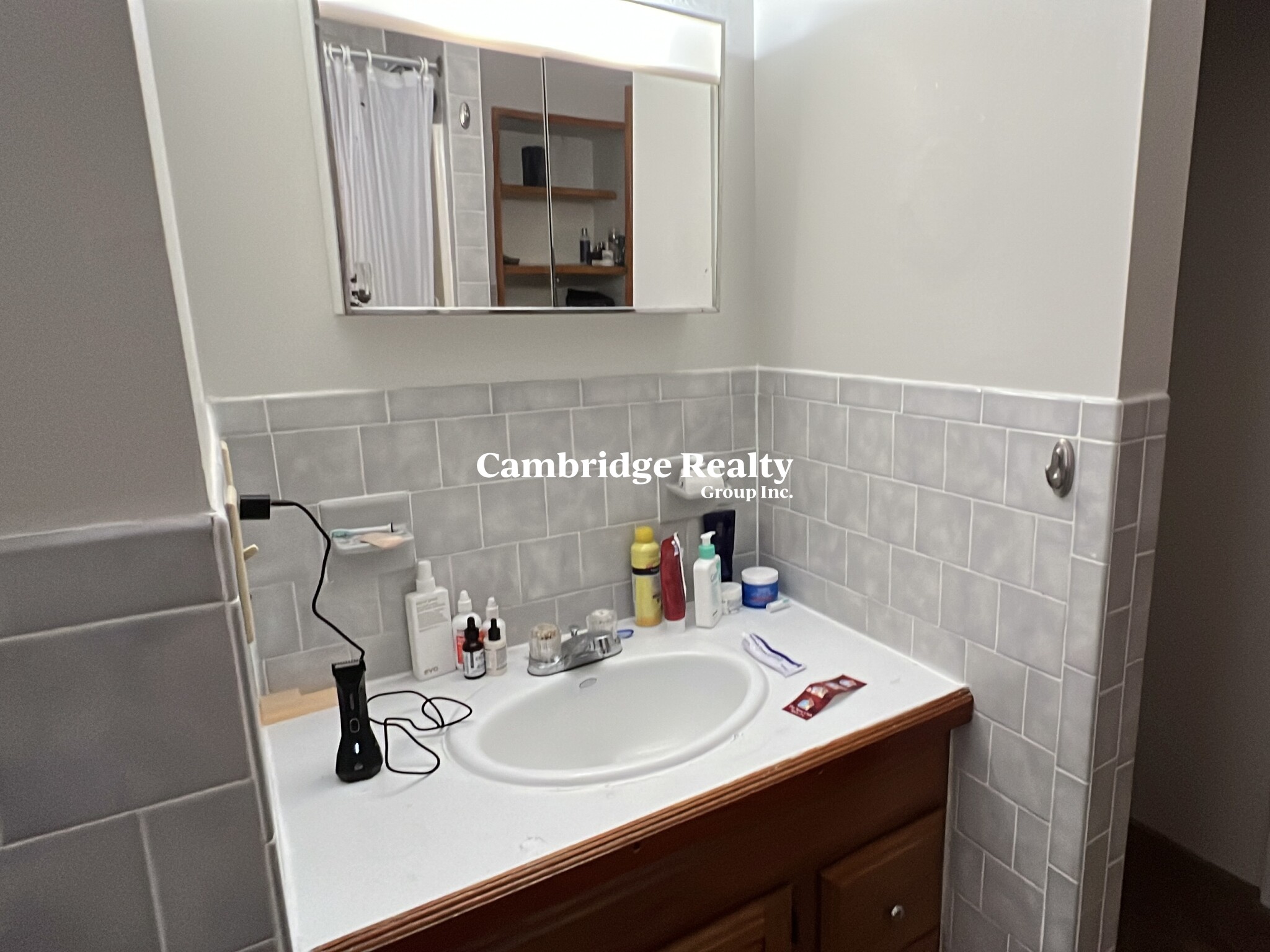 3.5 bed, 2 bath apartment for rent at 1010 Massachusetts Ave Unit 11T, Riverside — photo 13 of 19