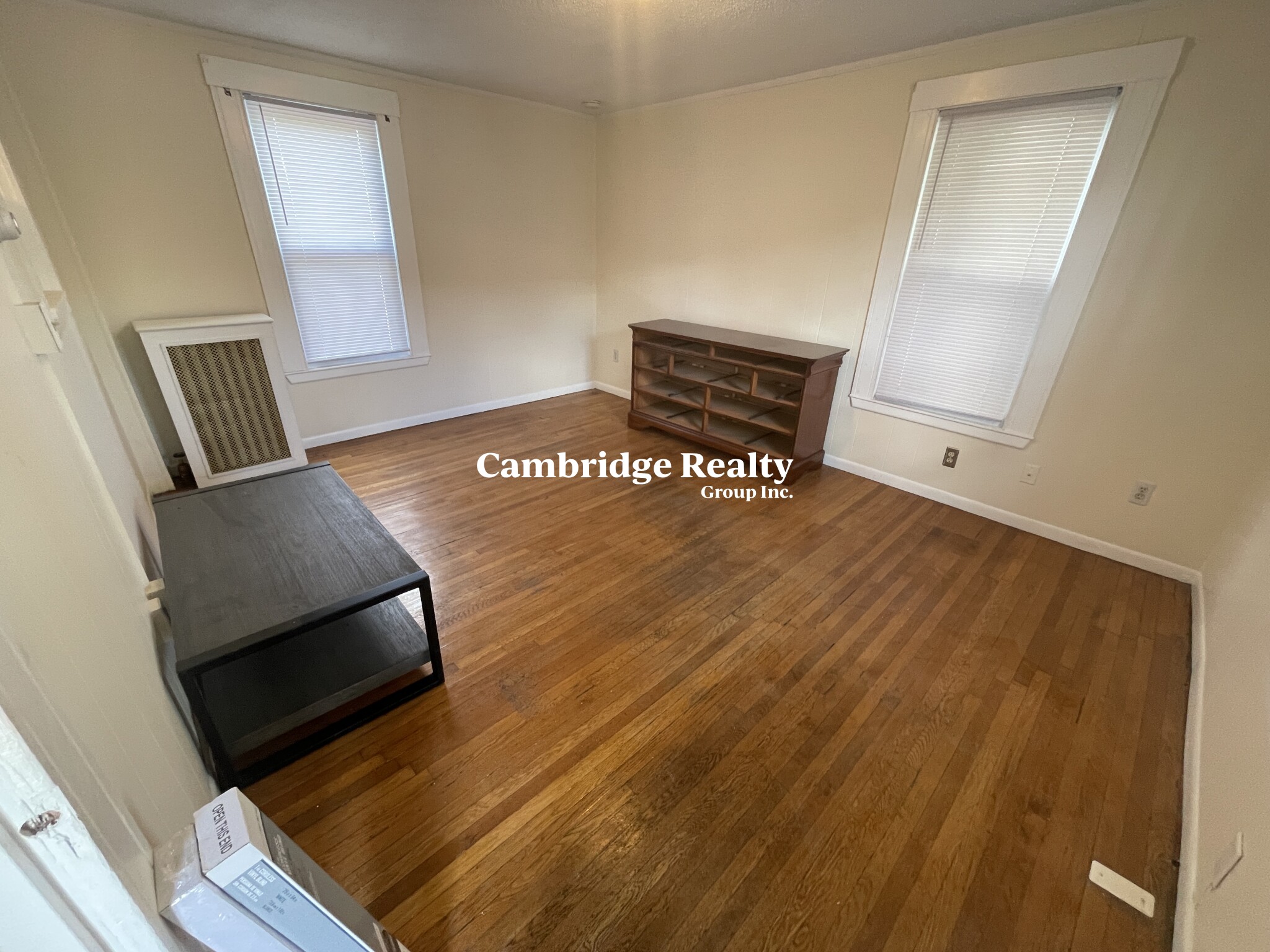 2.5 bed, 1 bath apartment for rent at 543 Broadway Unit 1T, South Medford — photo 17 of 27