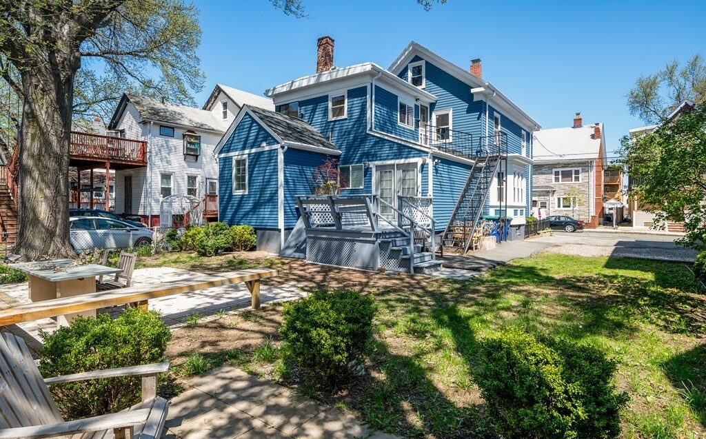 34 Everett Ave, East Somerville