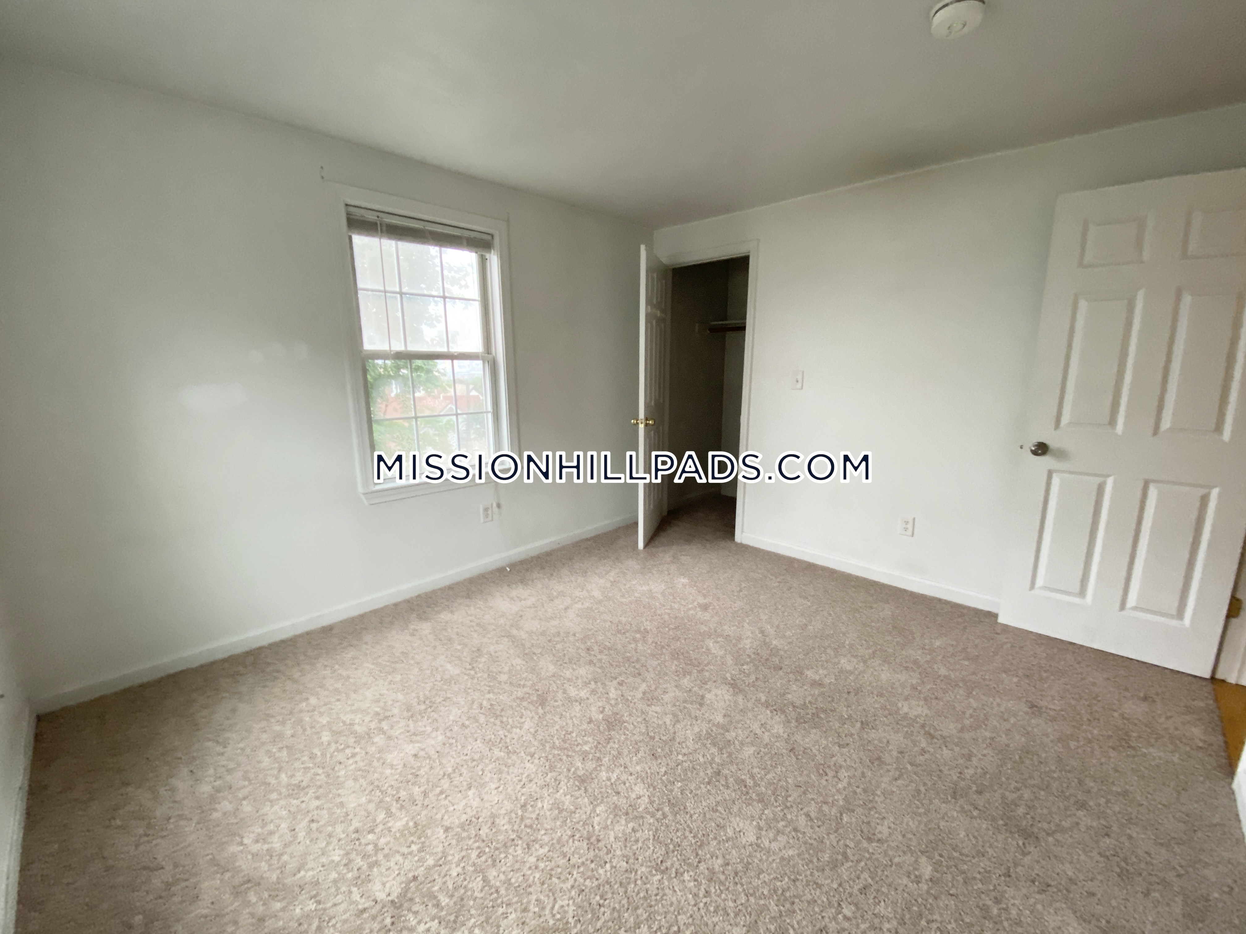 3 bed, 2.5 bath apartment for rent at 174 Calumet St Unit 1, Mission Hill — photo 20 of 32