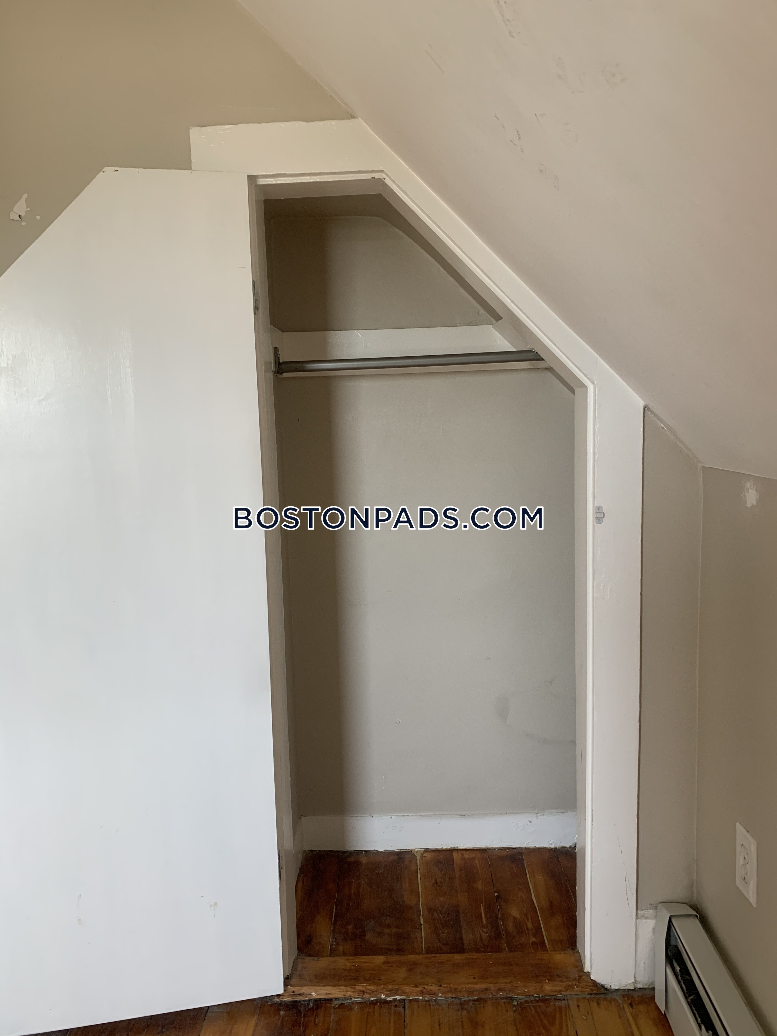 3 bed, 1 bath apartment for rent at 515 Medford St, Winter Hill — photo 12 of 38