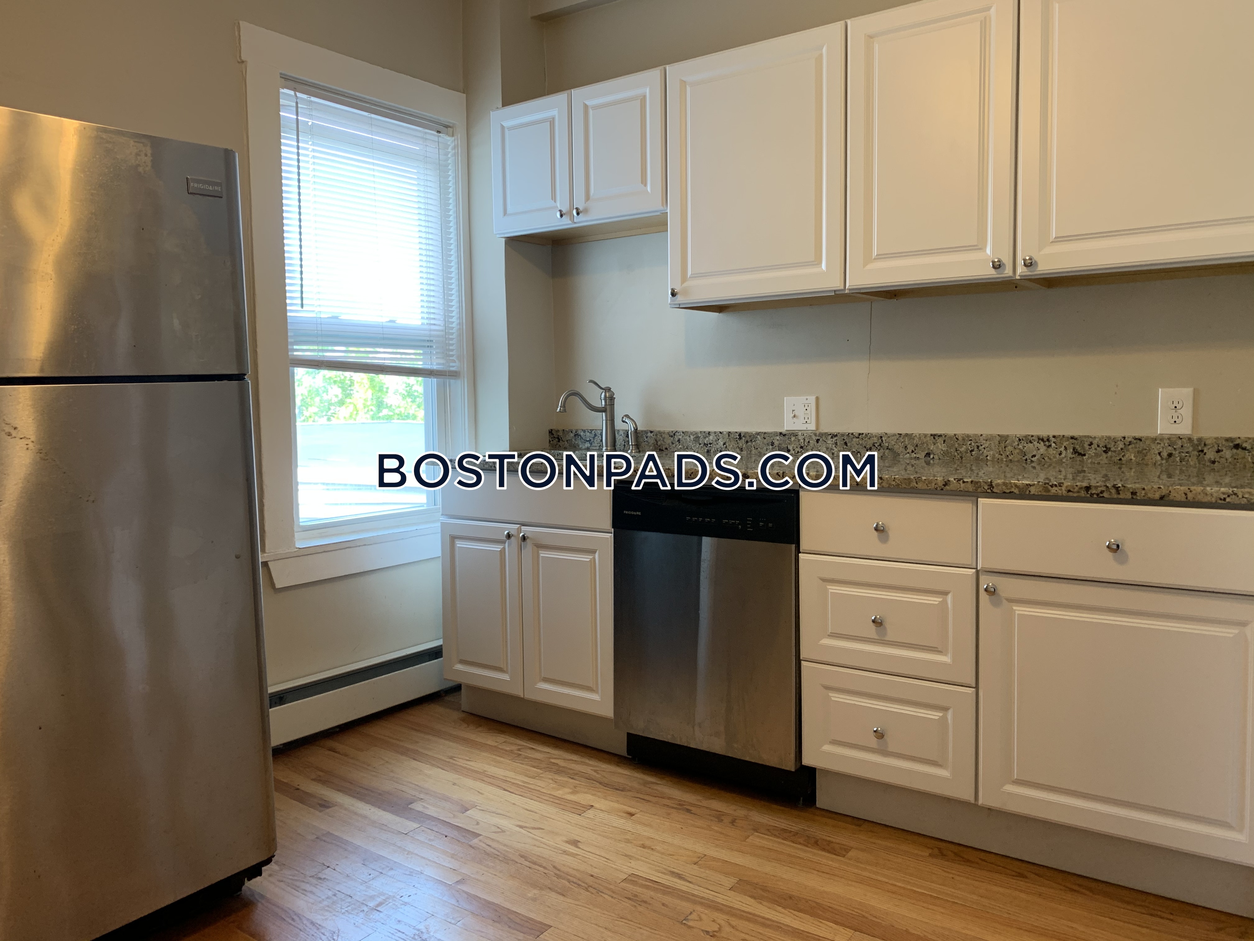 3 bed, 1 bath apartment for rent at 515 Medford St, Winter Hill — photo 22 of 38