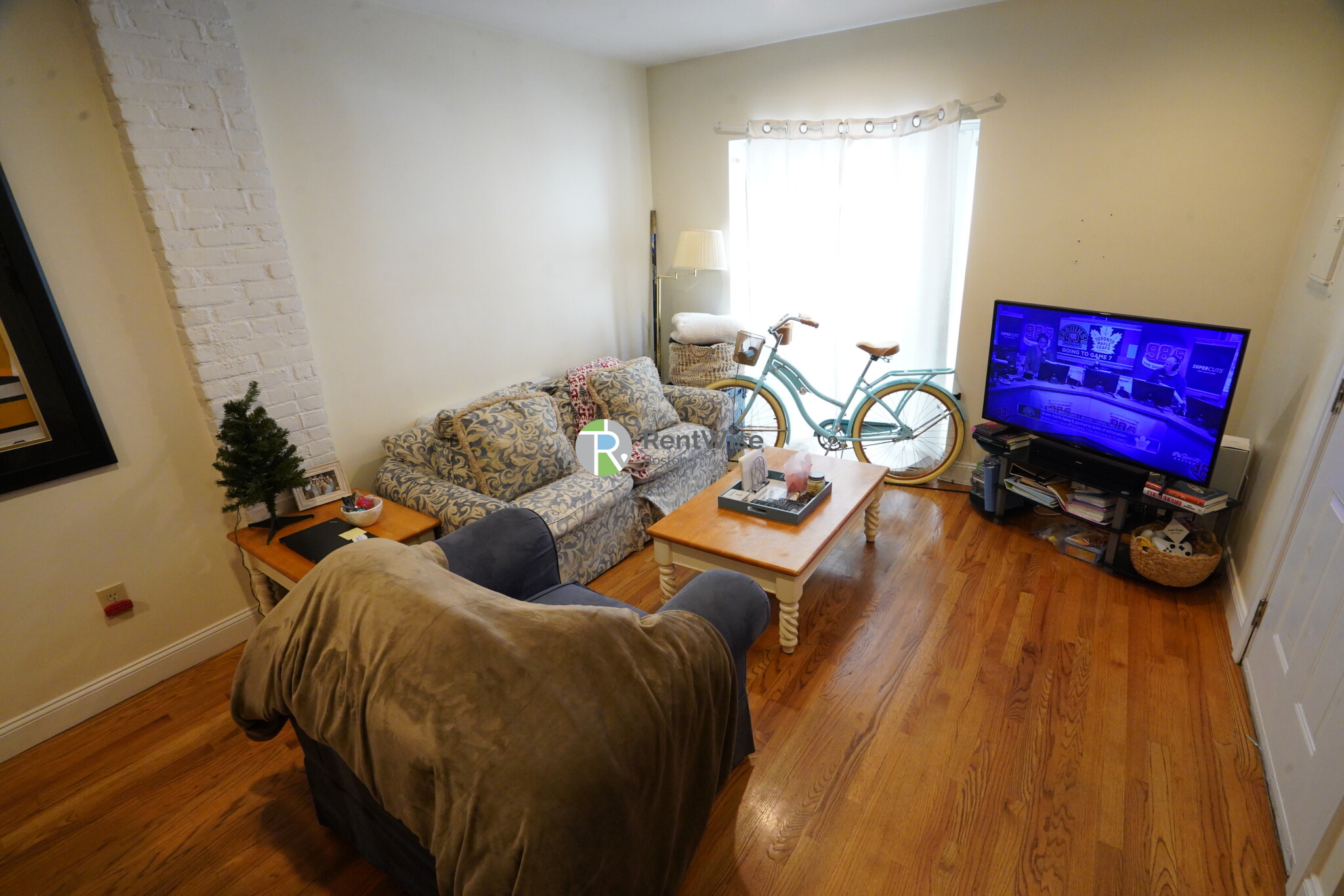 550 East 3rd St, South Boston