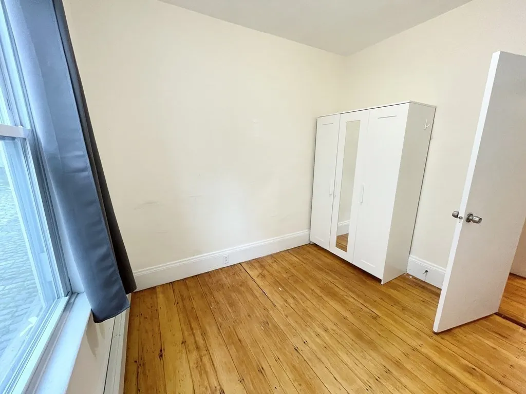 1 Folsom Ave, Mission Hill