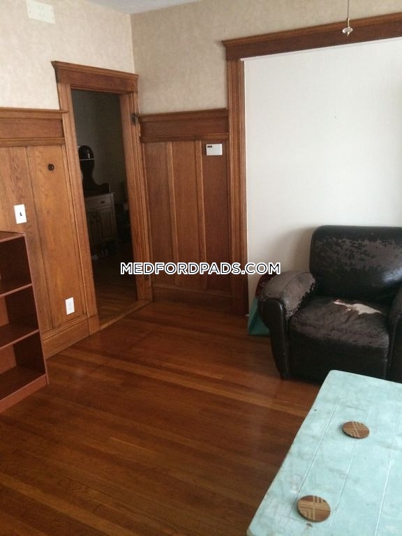 8+ bed, 3 bath apartment for rent at 57 Quincy St Unit 57, Tufts University — photo 6 of 6