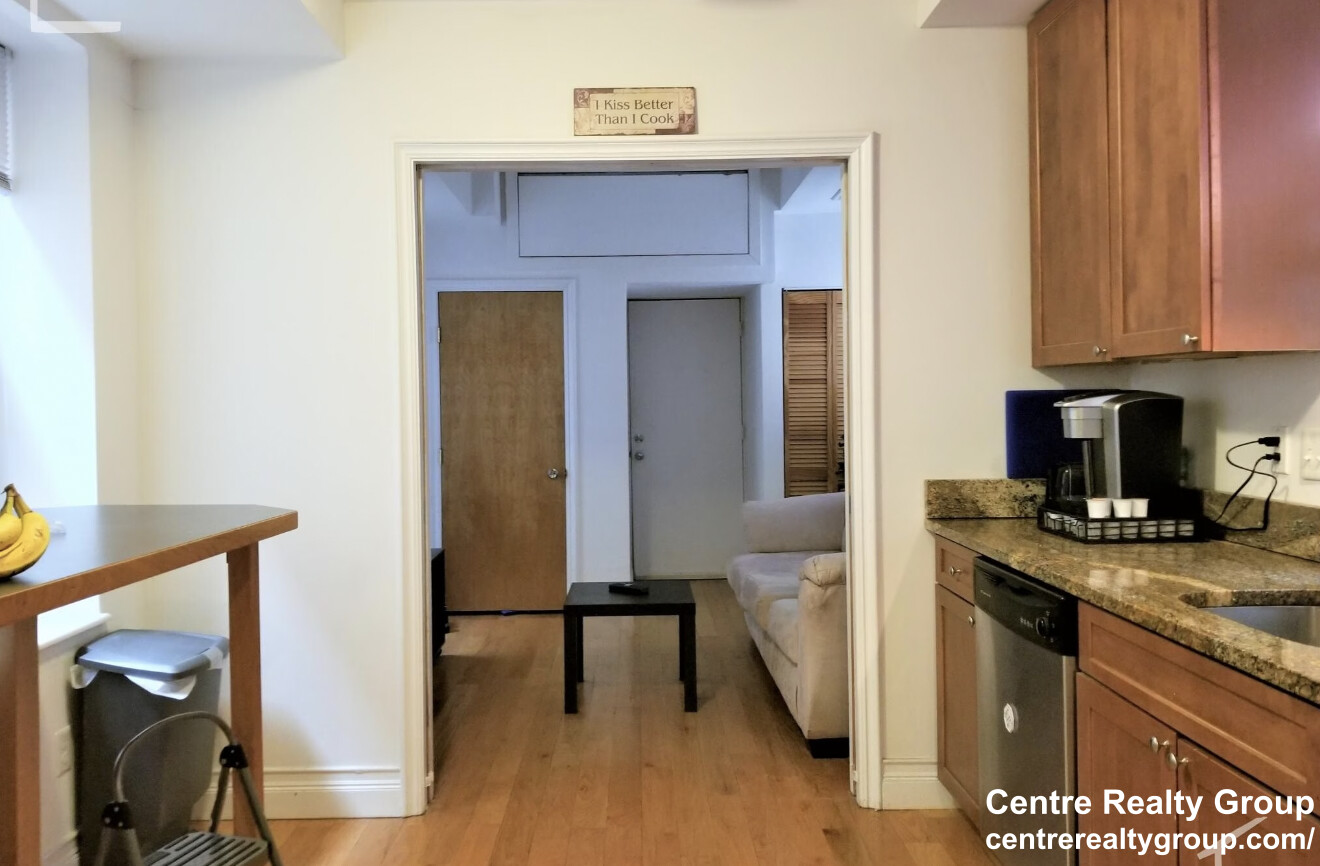 64 Louis Prang St, Longwood