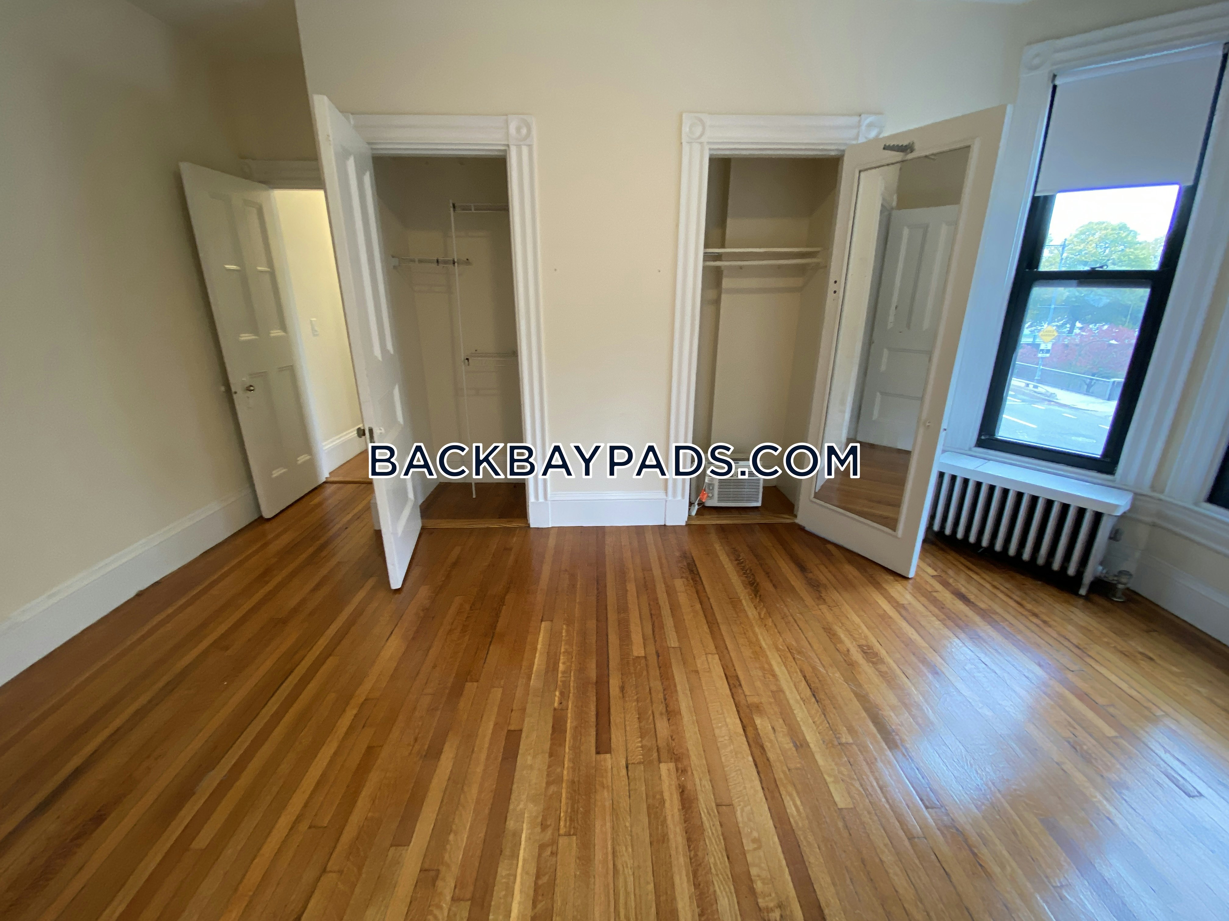 504 Beacon St, Back Bay