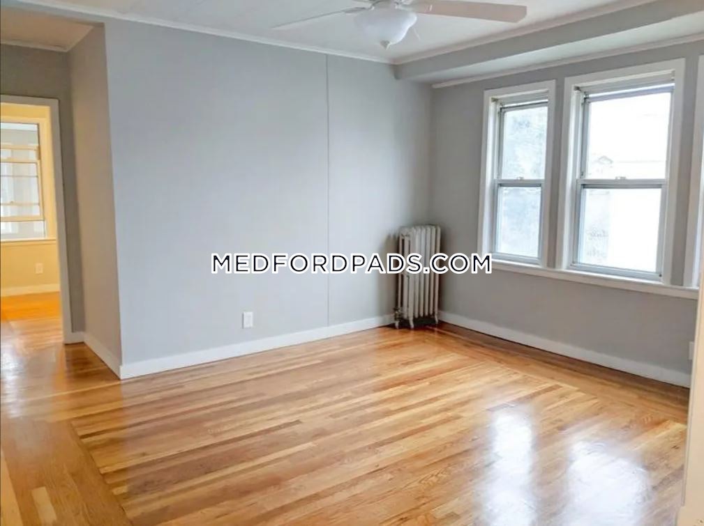 4 bed, 1 bath apartment for rent at 288 Boston Ave Unit 2, Tufts University — photo 26 of 44