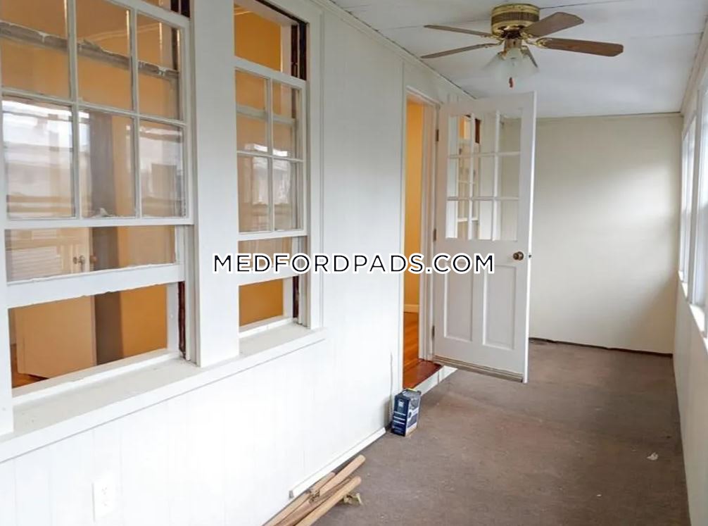 4 bed, 1 bath apartment for rent at 288 Boston Ave Unit 2, Tufts University — photo 29 of 44