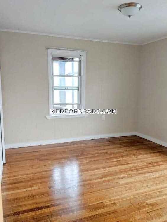 4 bed, 1 bath apartment for rent at 288 Boston Ave Unit 2, Tufts University — photo 31 of 44