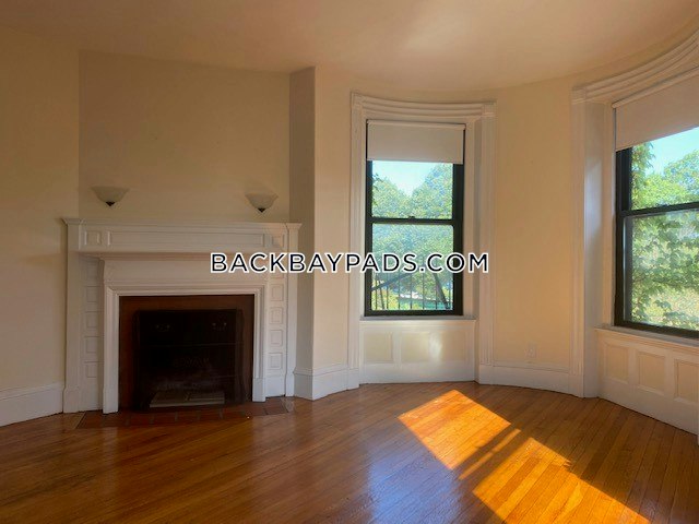 504 Beacon St, Back Bay