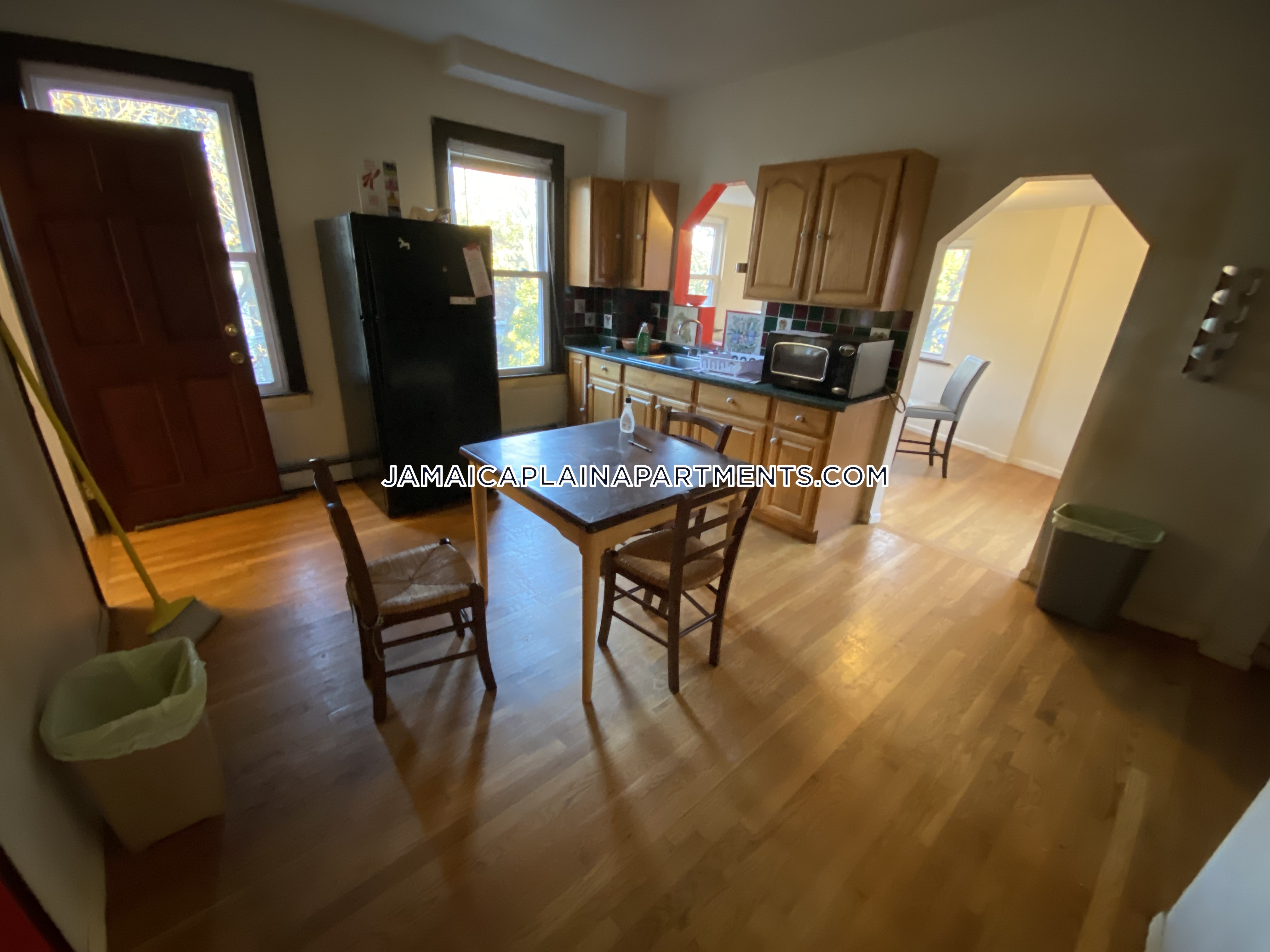 5 bed, 2 bath apartment for rent at 47 Creighton St Unit 3, Jamaica Plain — photo 43 of 117