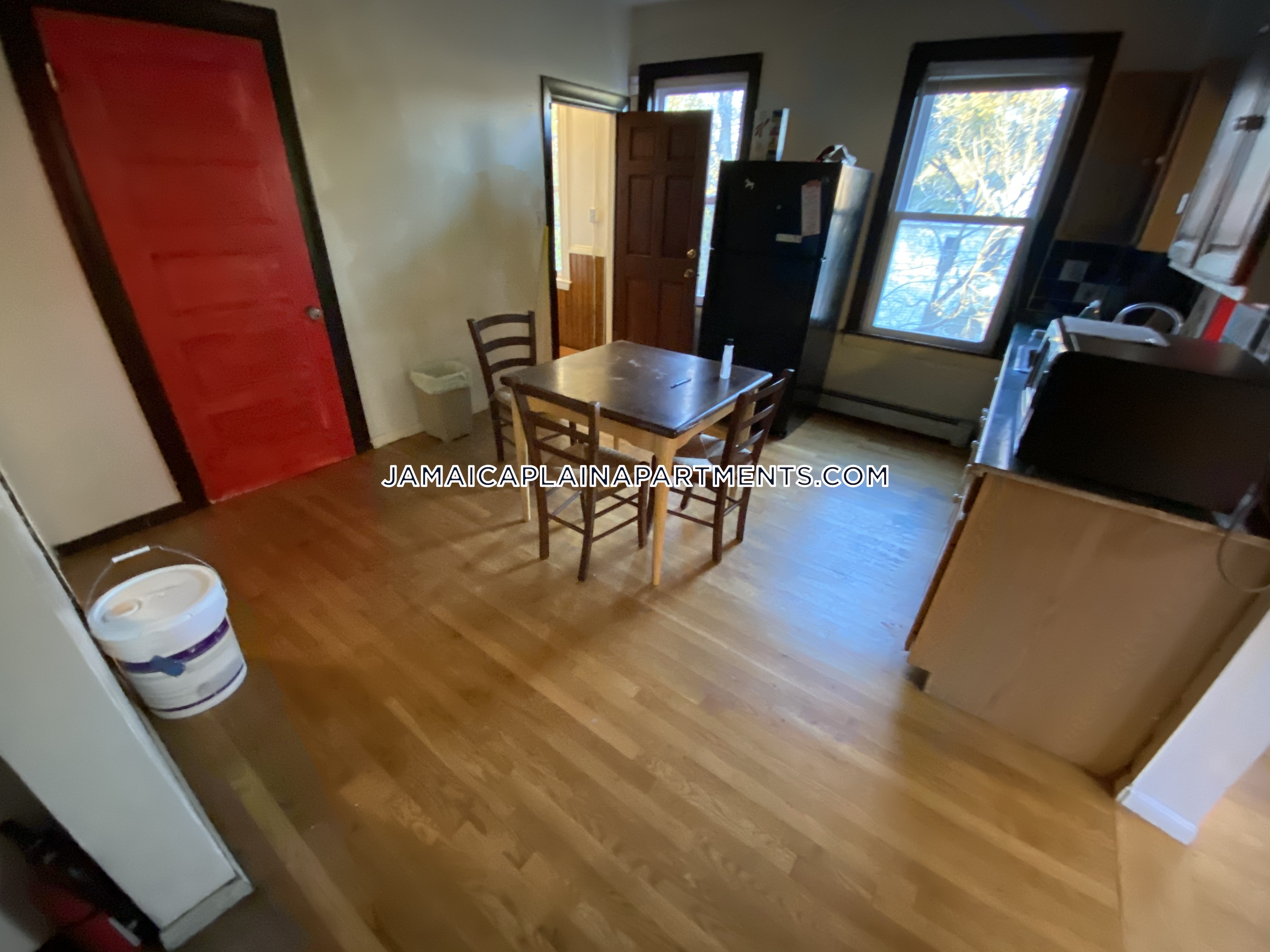 5 bed, 2 bath apartment for rent at 47 Creighton St Unit 3, Jamaica Plain — photo 50 of 117