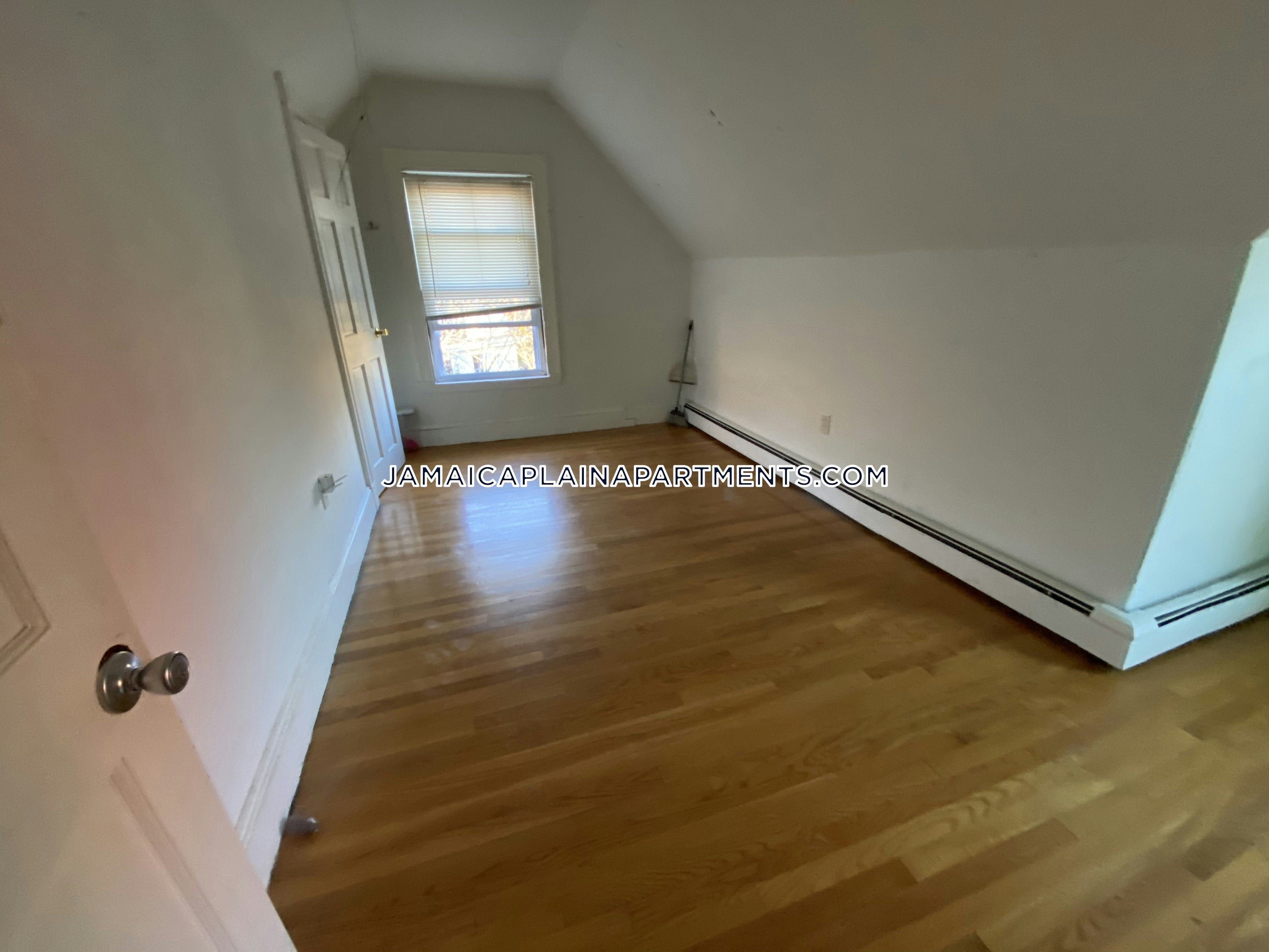 5 bed, 2 bath apartment for rent at 47 Creighton St Unit 3, Jamaica Plain — photo 53 of 117