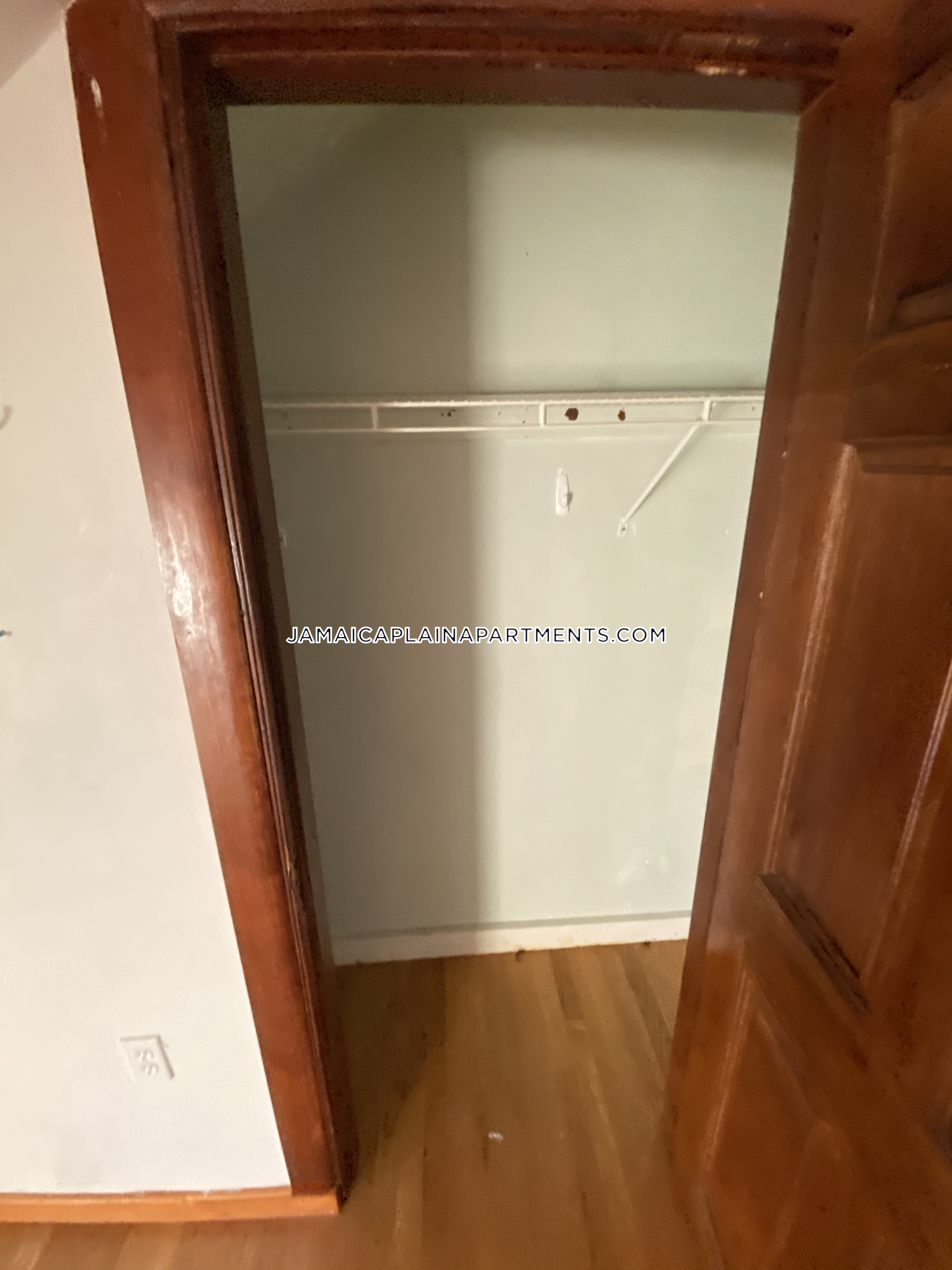 5 bed, 2 bath apartment for rent at 47 Creighton St Unit 3, Jamaica Plain — photo 57 of 117