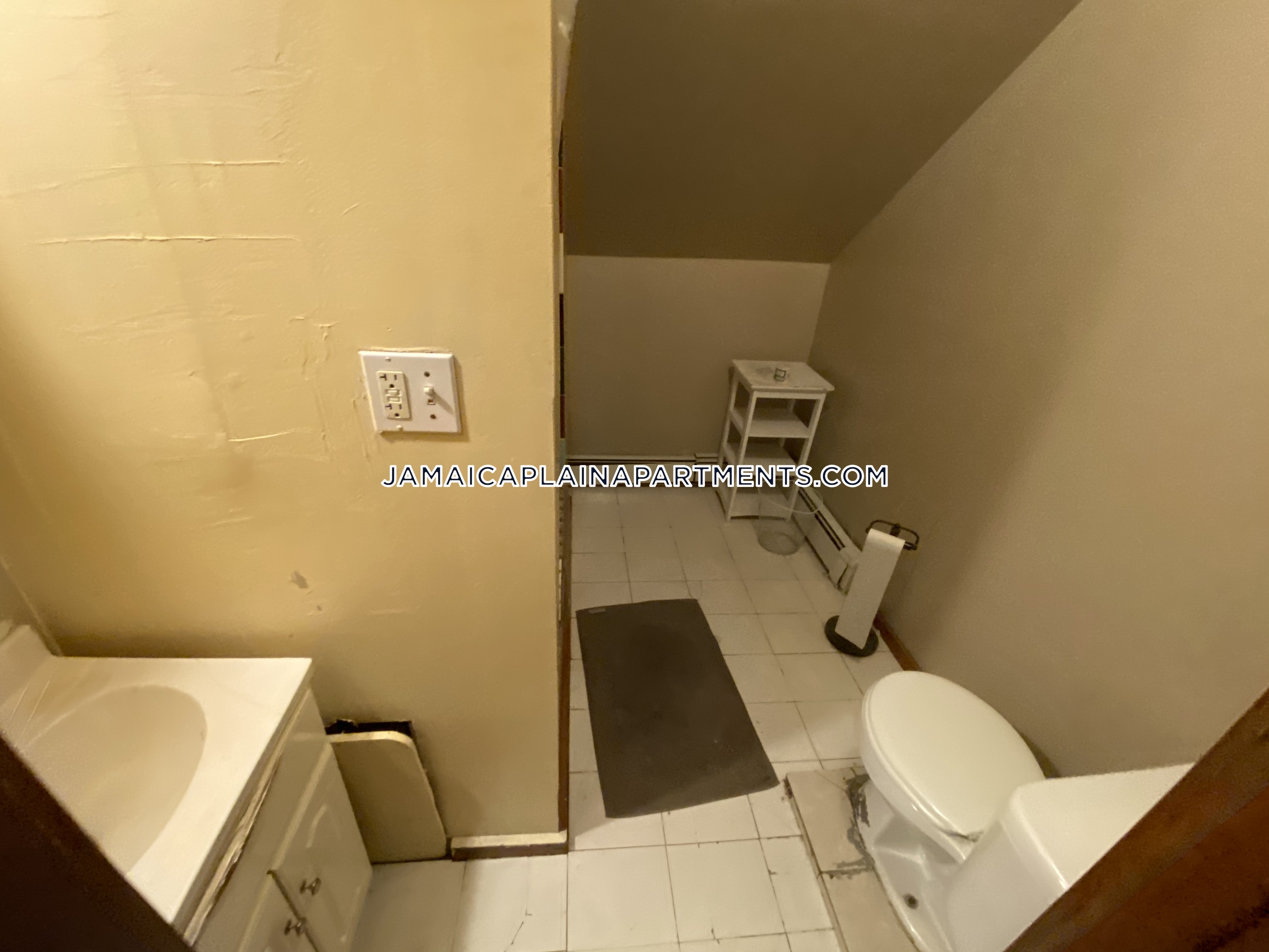 5 bed, 2 bath apartment for rent at 47 Creighton St Unit 3, Jamaica Plain — photo 61 of 117