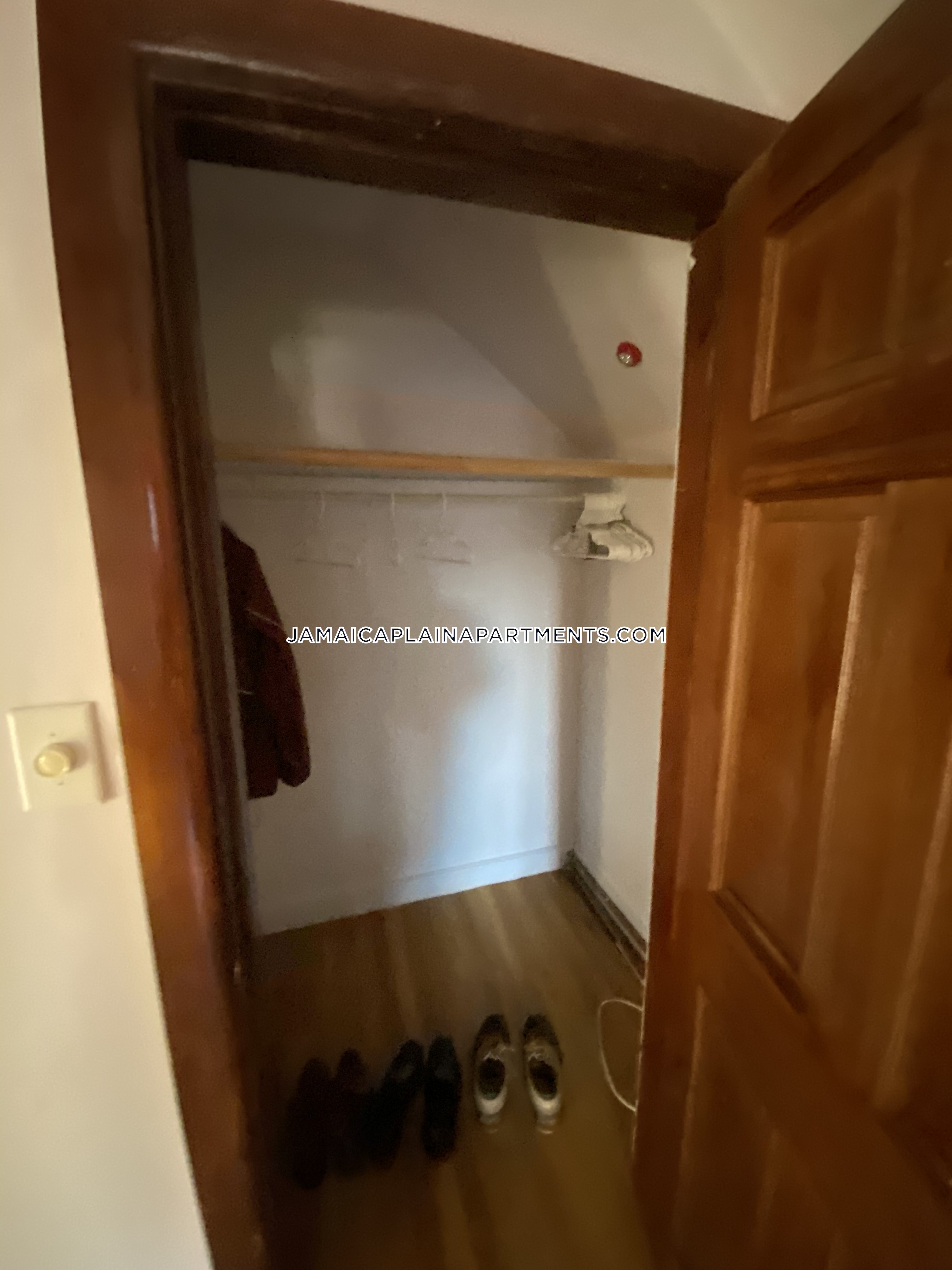 5 bed, 2 bath apartment for rent at 47 Creighton St Unit 3, Jamaica Plain — photo 62 of 117