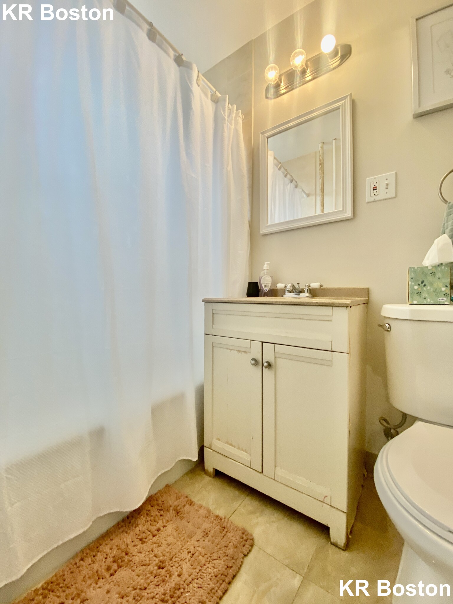 Studio bed, 1 bath apartment for rent at 1607 Commonwealth Ave Unit 28, Brighton — photo 1 of 5