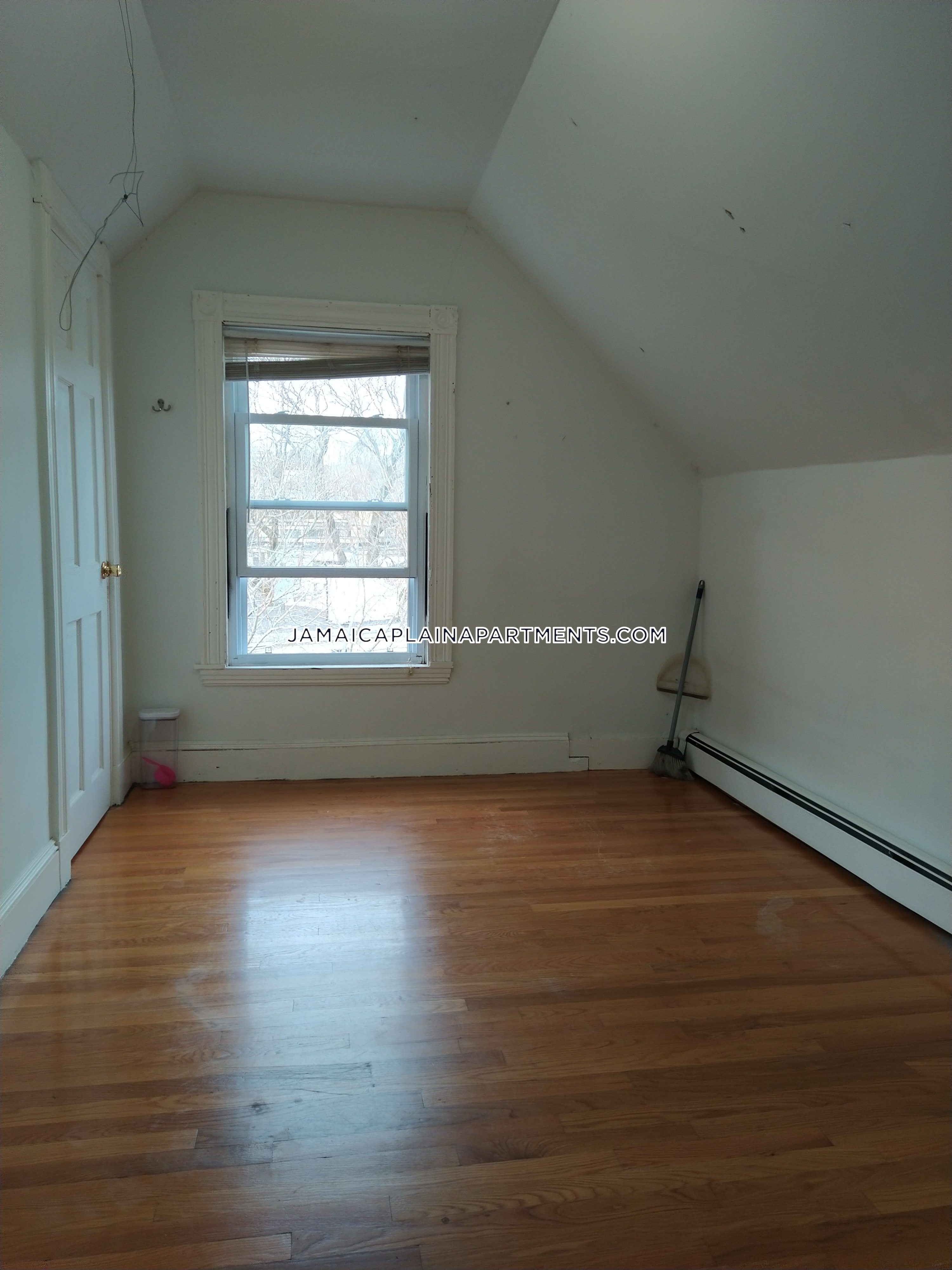 5 bed, 2 bath apartment for rent at 47 Creighton St Unit 3, Jamaica Plain — photo 73 of 117
