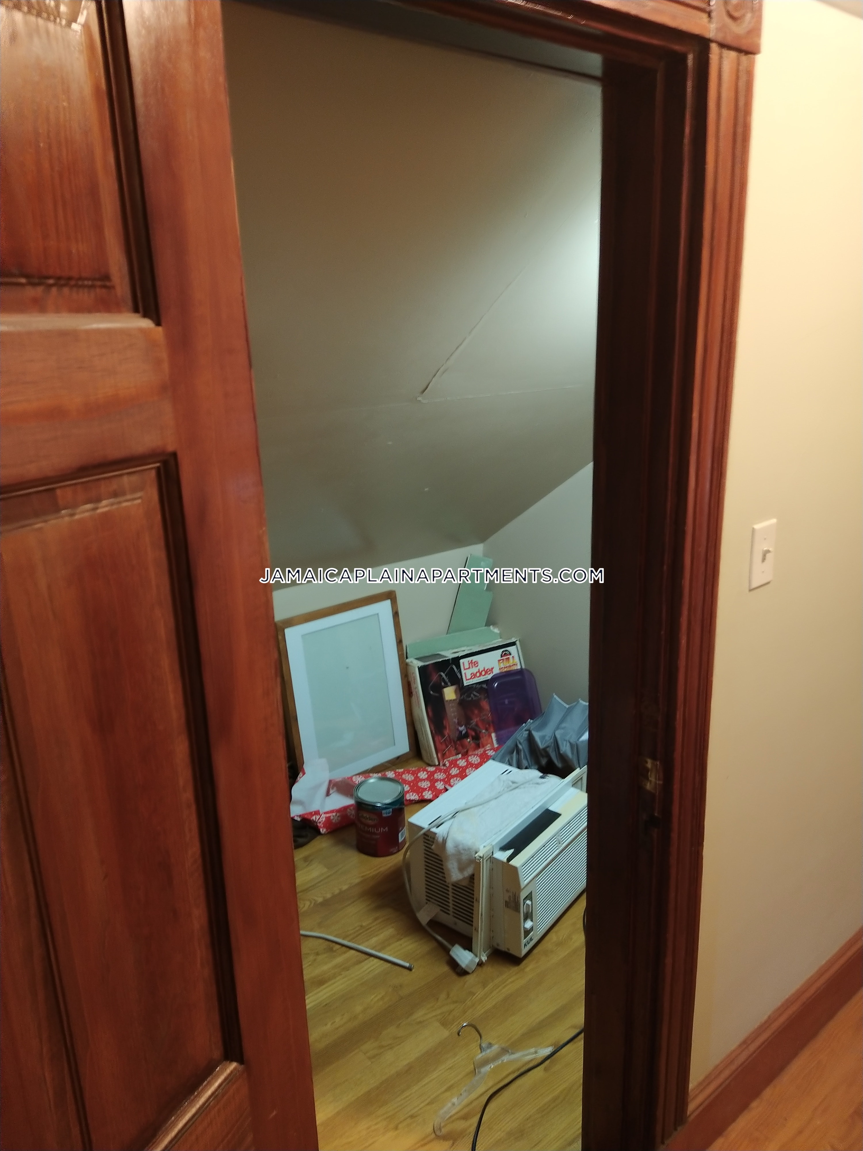 5 bed, 2 bath apartment for rent at 47 Creighton St Unit 3, Jamaica Plain — photo 84 of 117