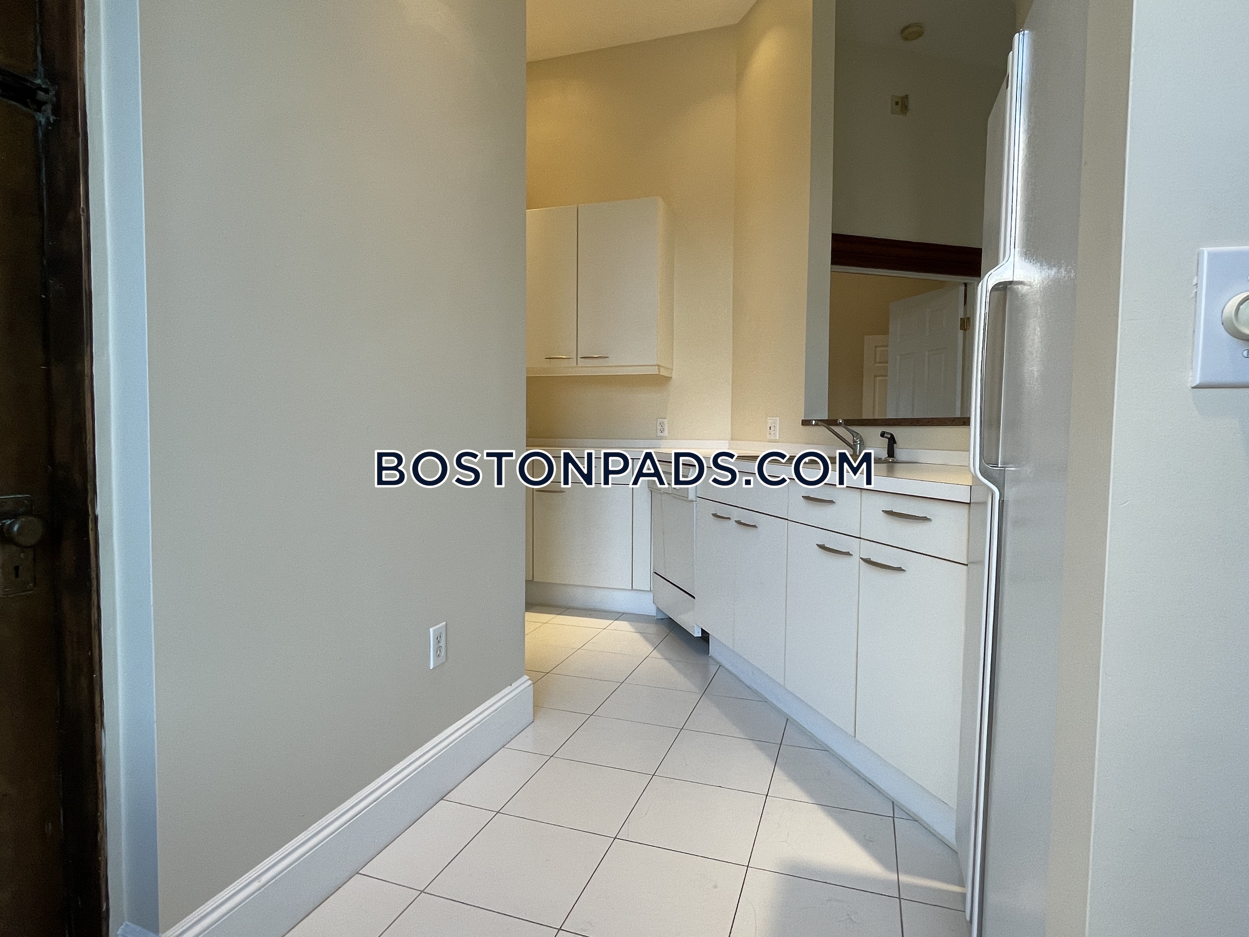 1 bed, 1 bath apartment for rent at 108 Richmond St Unit 7, North End — photo 10 of 35