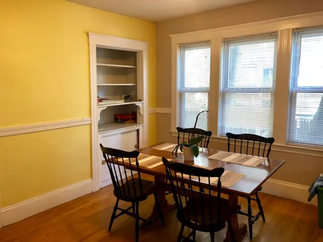 212 Cedar St, Powder House Square