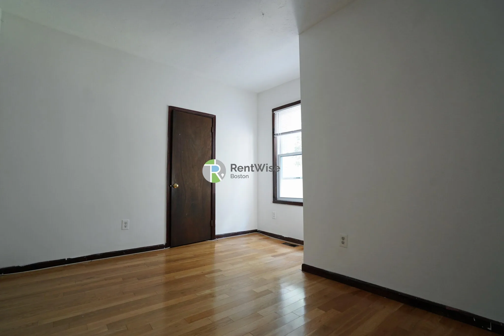 89 Sheridan St, Jamaica Plain