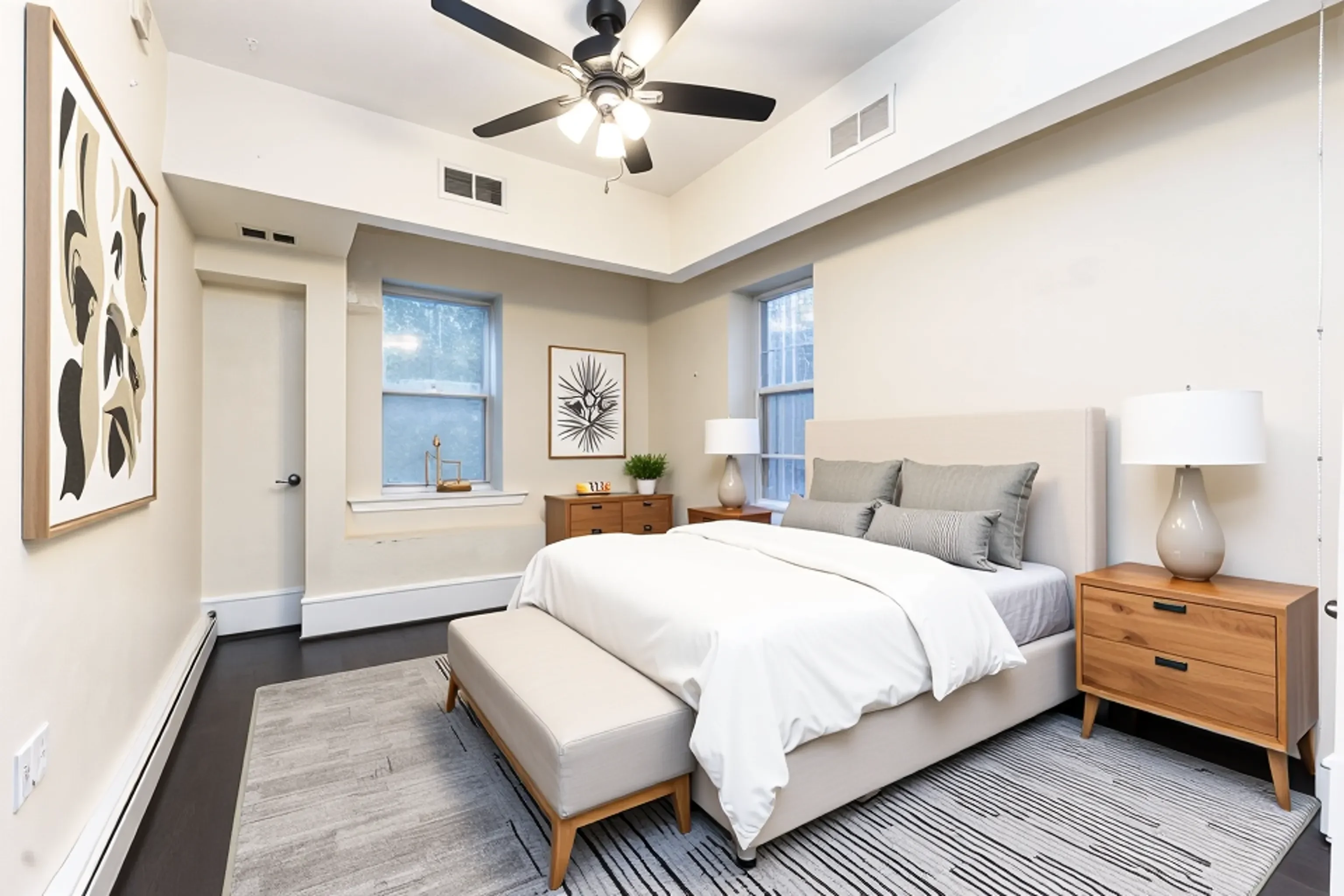 1090 Beacon St, Brookline