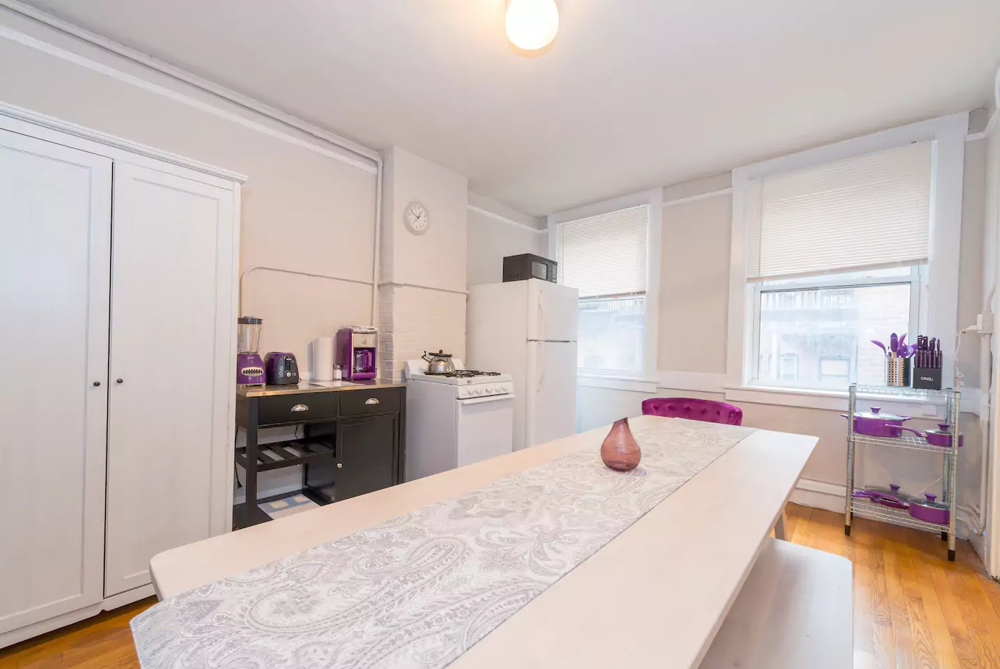 2 bed, 1 bath apartment for rent at 163 Endicott St Unit 3R, North End — photo 6 of 6