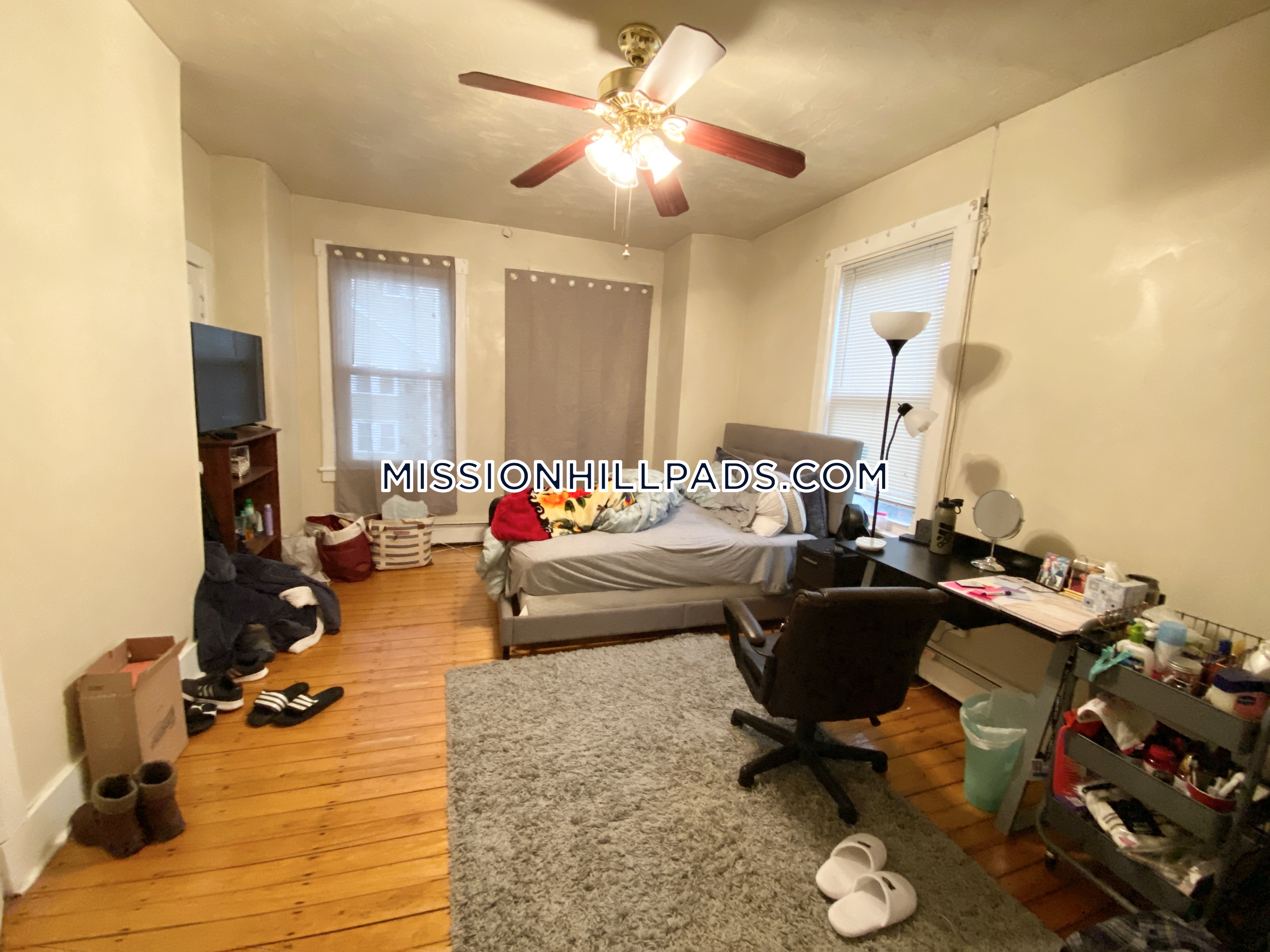 3 bed, 1 bath apartment for rent at 19 Sachem St Unit 3, Mission Hill — photo 14 of 16