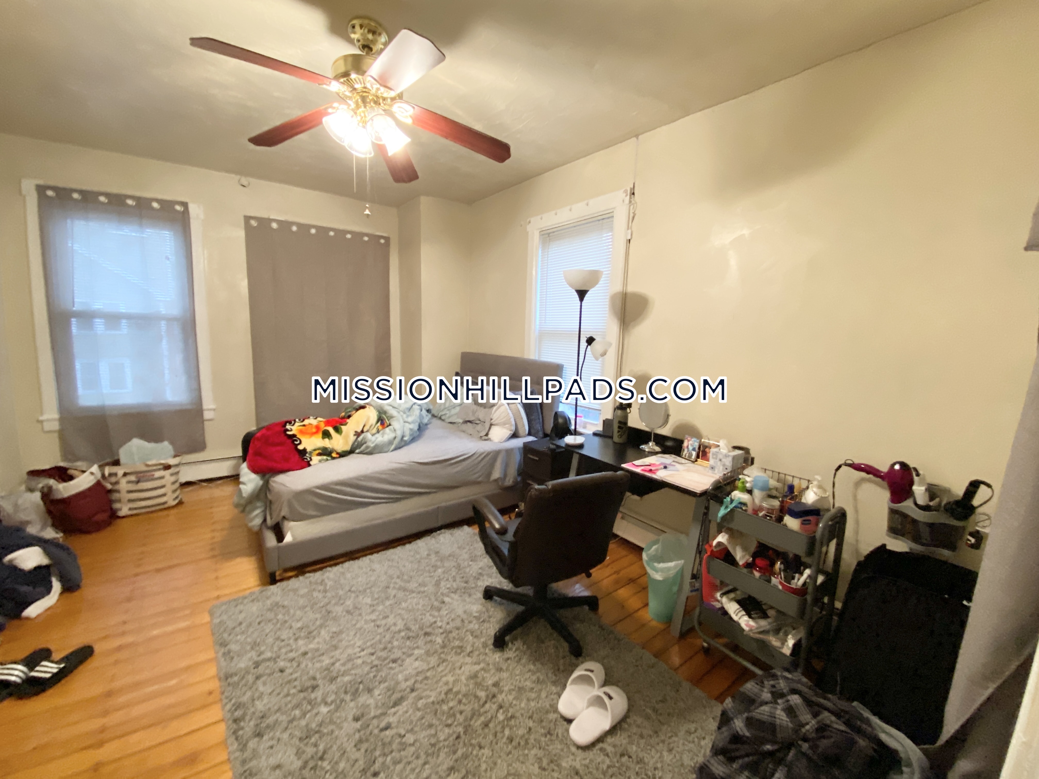 3 bed, 1 bath apartment for rent at 19 Sachem St Unit 3, Mission Hill — photo 16 of 16