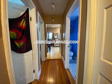 3 bed, 1 bath apartment for rent at 22 Fisher Ave Unit 1, Mission Hill — photo 9 of 24