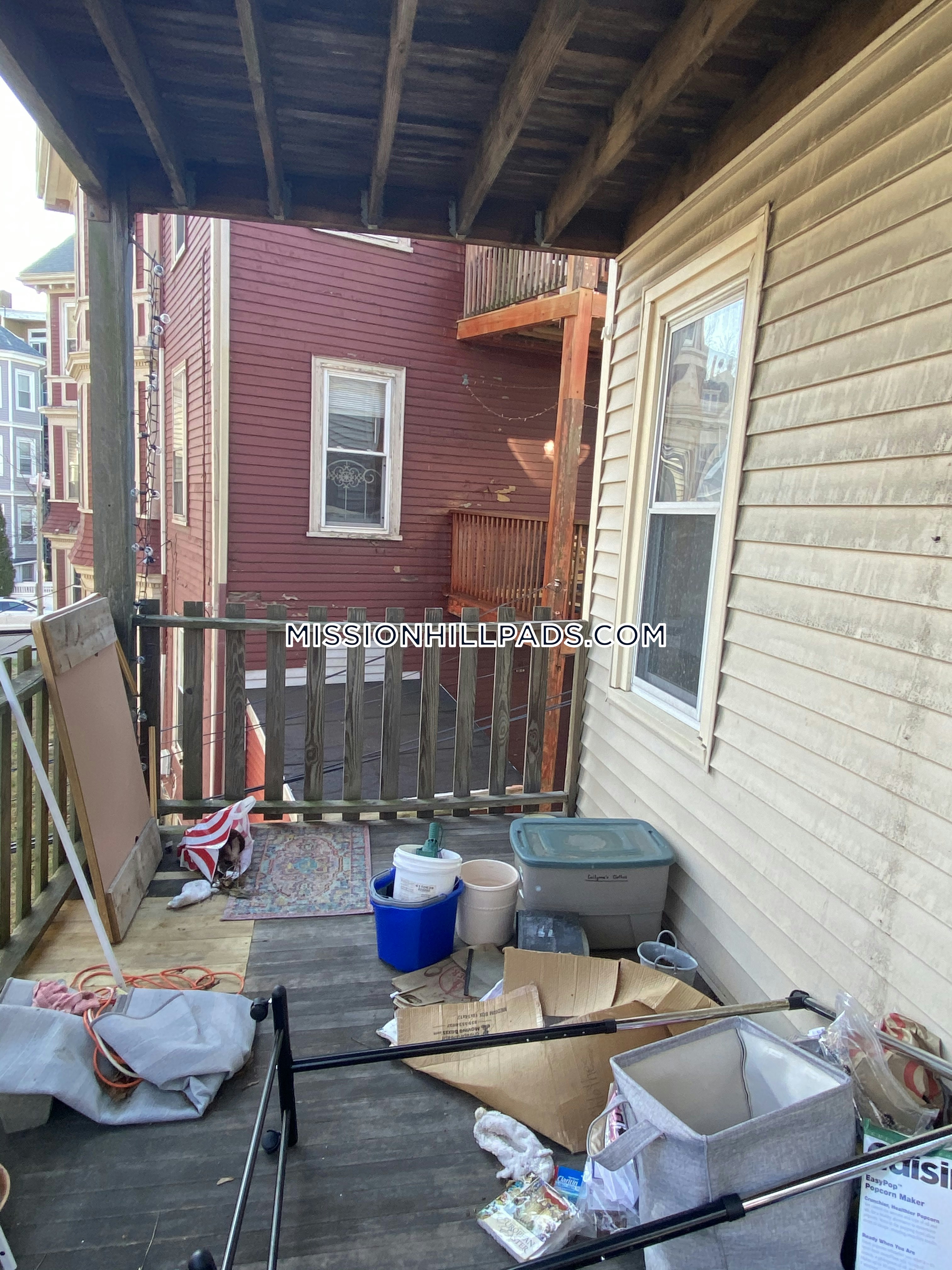 4 bed, 1 bath apartment for rent at 130 Calumet St Unit 2, Mission Hill — photo 14 of 15