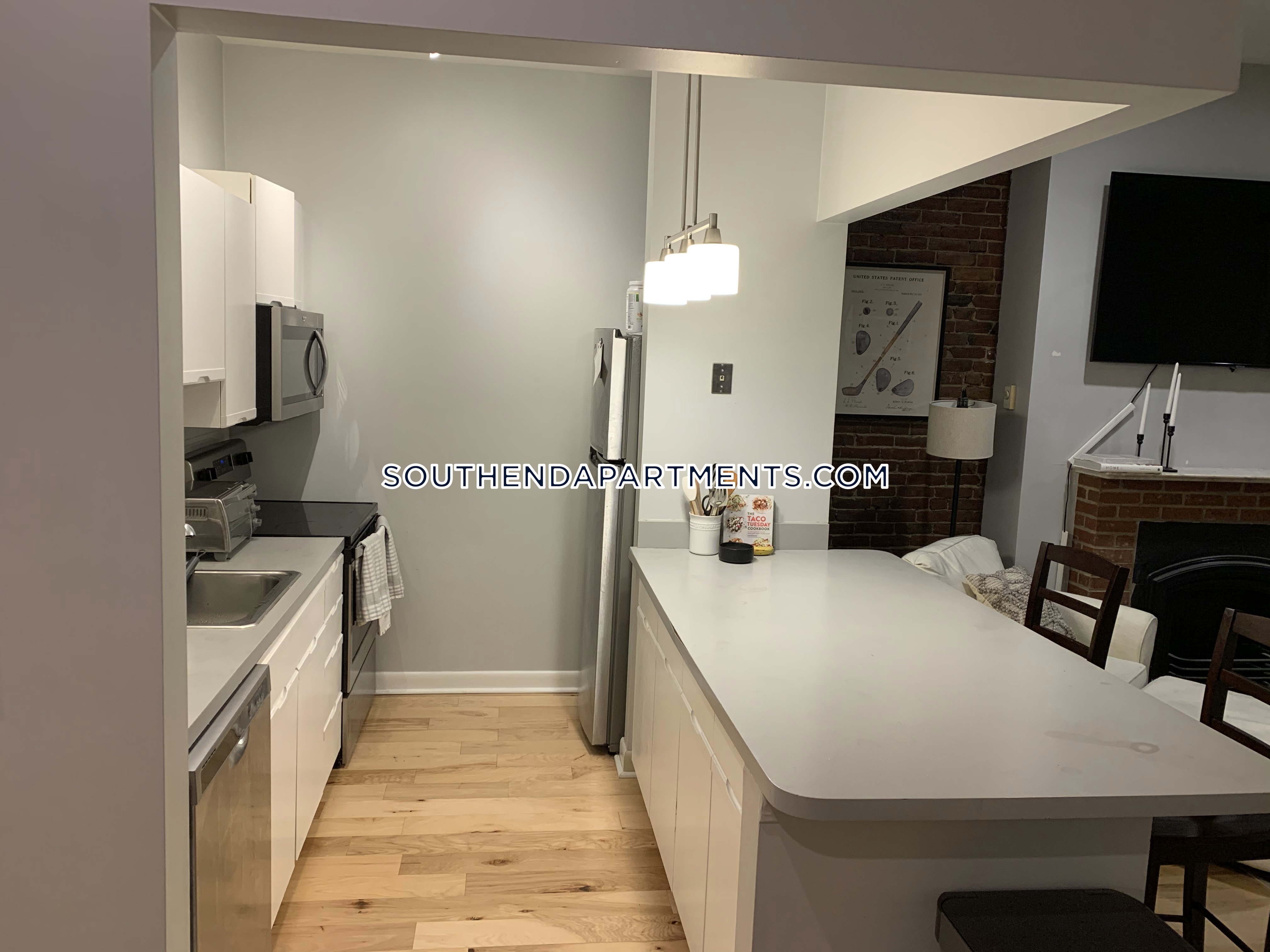 1 bed, 1 bath apartment for rent at 6 Yarmouth Unit 1, Back Bay — photo 3 of 10