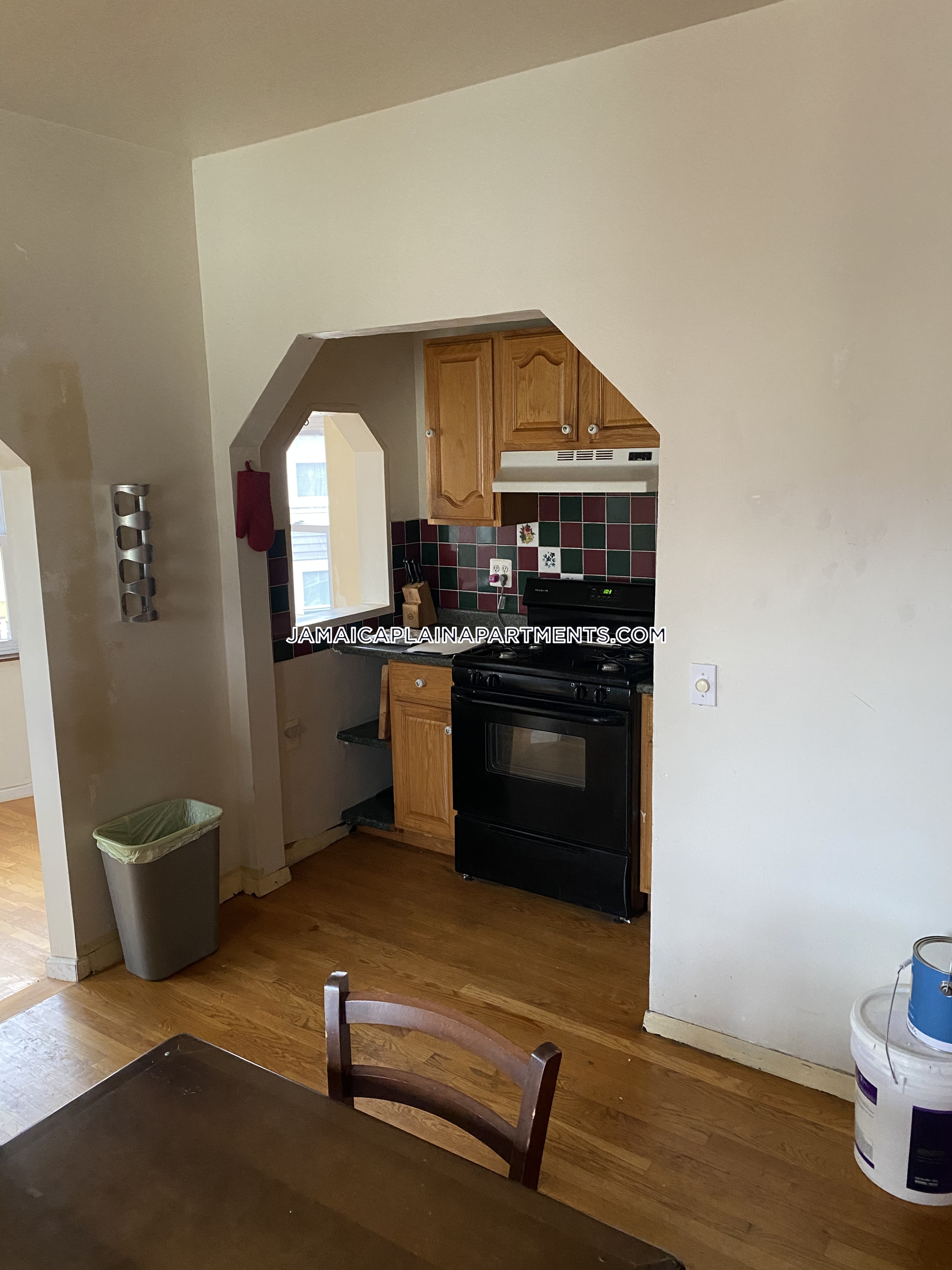 5 bed, 2 bath apartment for rent at 47 Creighton St Unit 3, Jamaica Plain — photo 99 of 117