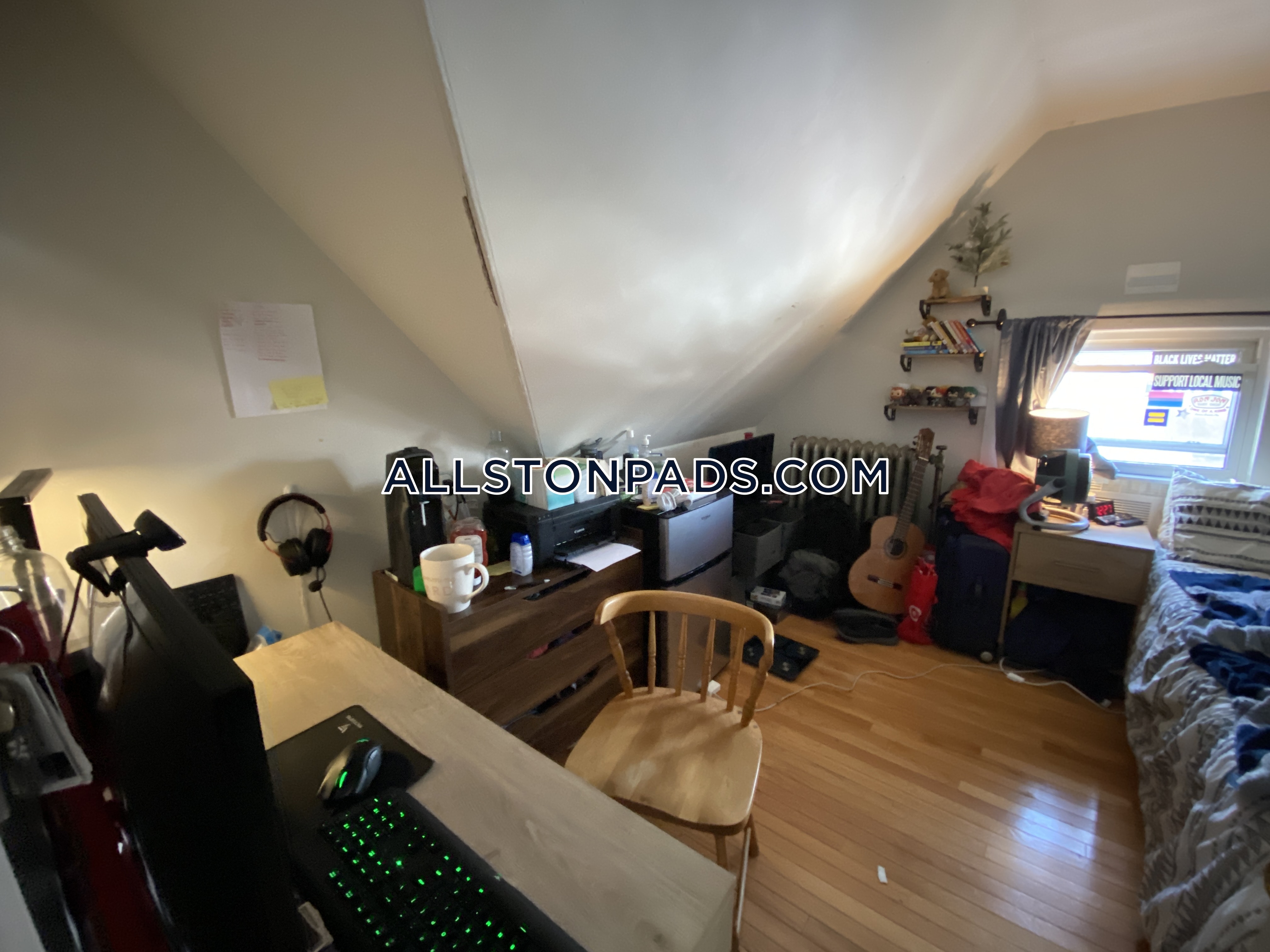 4 bed, 1 bath apartment for rent at 18 Greylock Rd Unit U3, Allston — photo 4 of 21