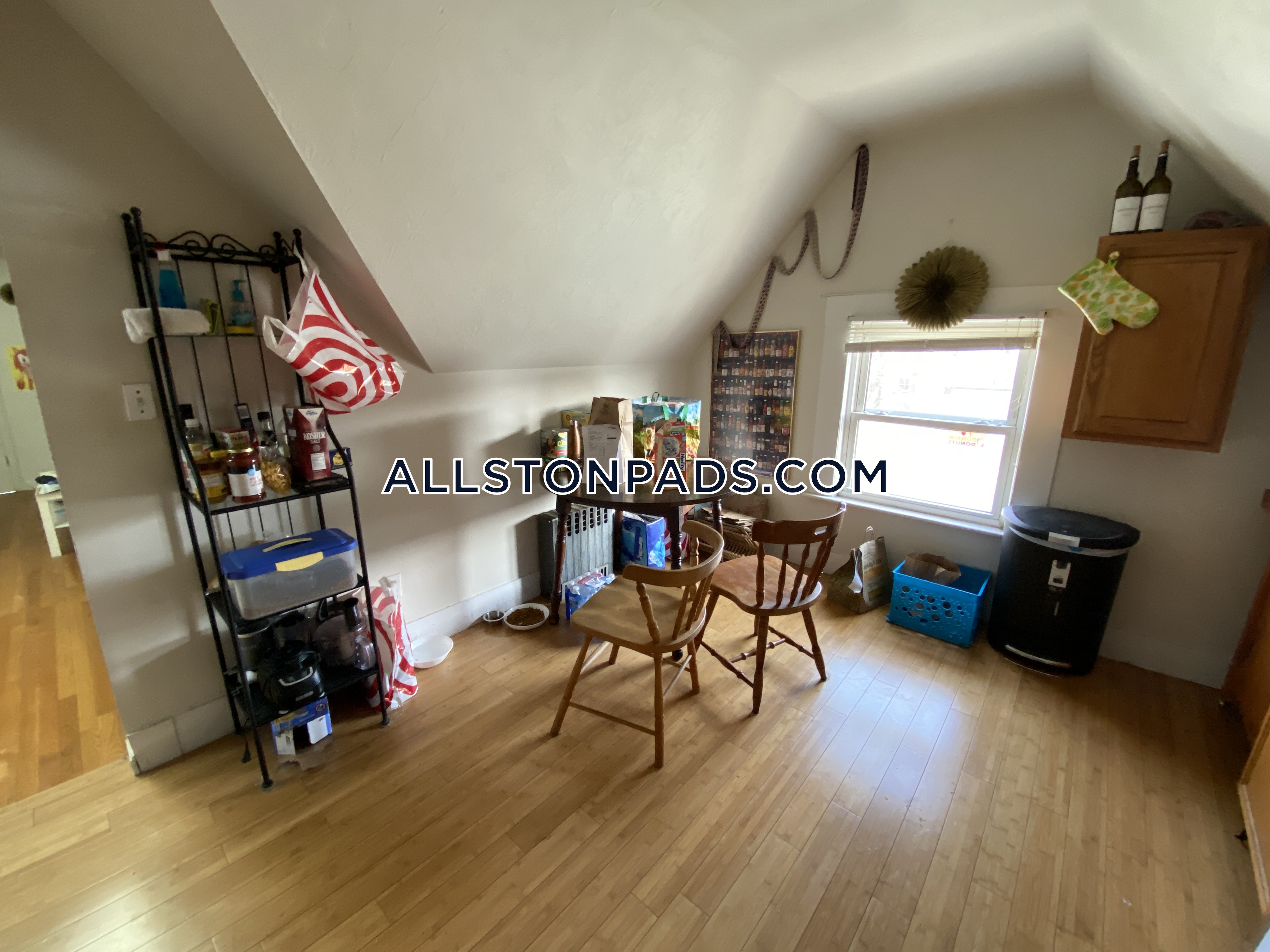 4 bed, 1 bath apartment for rent at 18 Greylock Rd Unit U3, Allston — photo 7 of 21