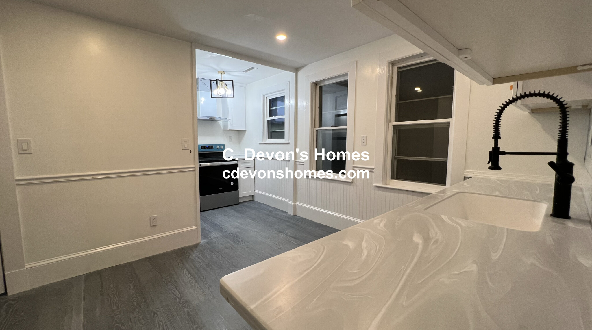 953 Shirley St, Winthrop