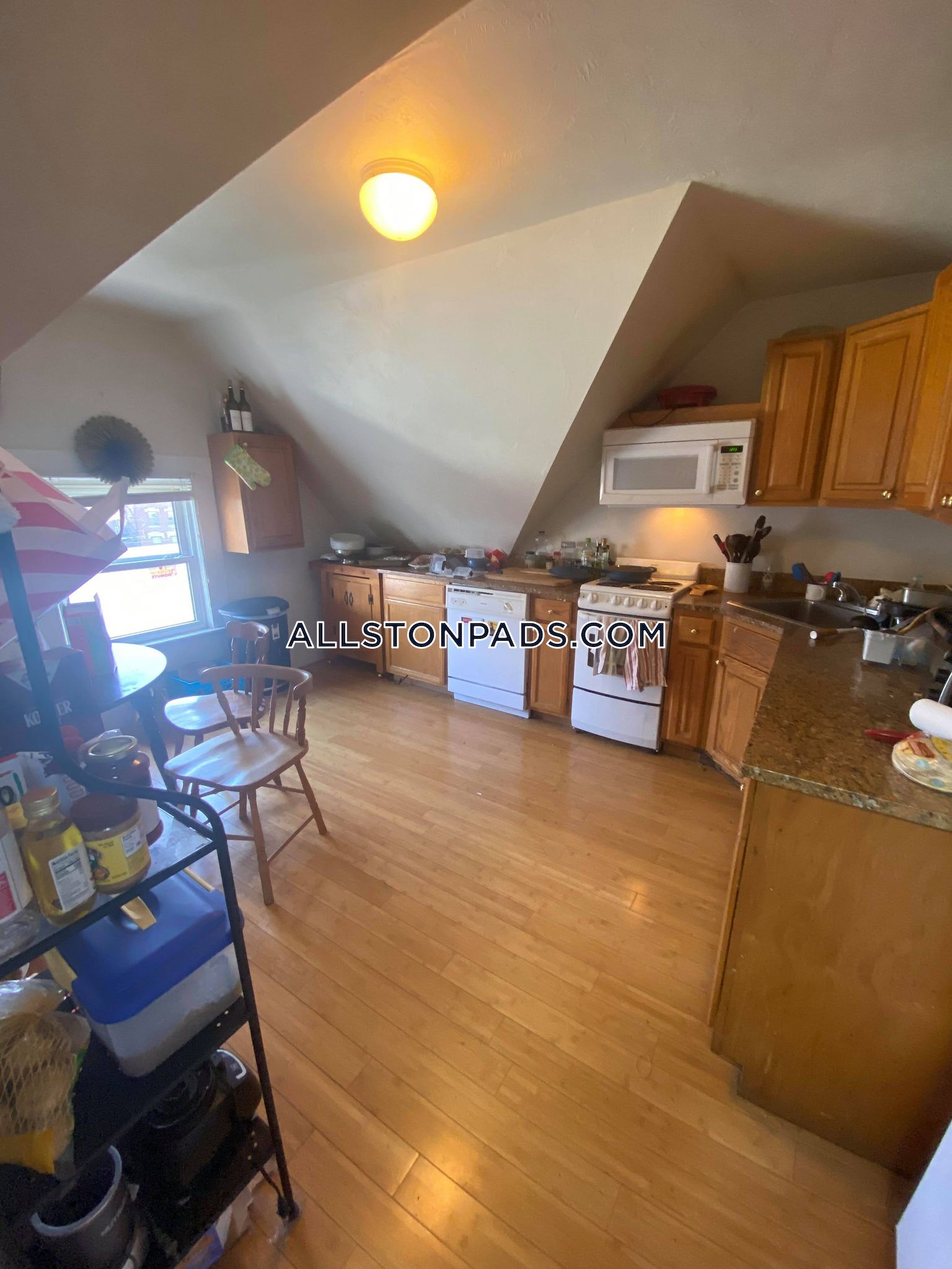 4 bed, 1 bath apartment for rent at 18 Greylock Rd Unit U3, Allston — photo 17 of 21