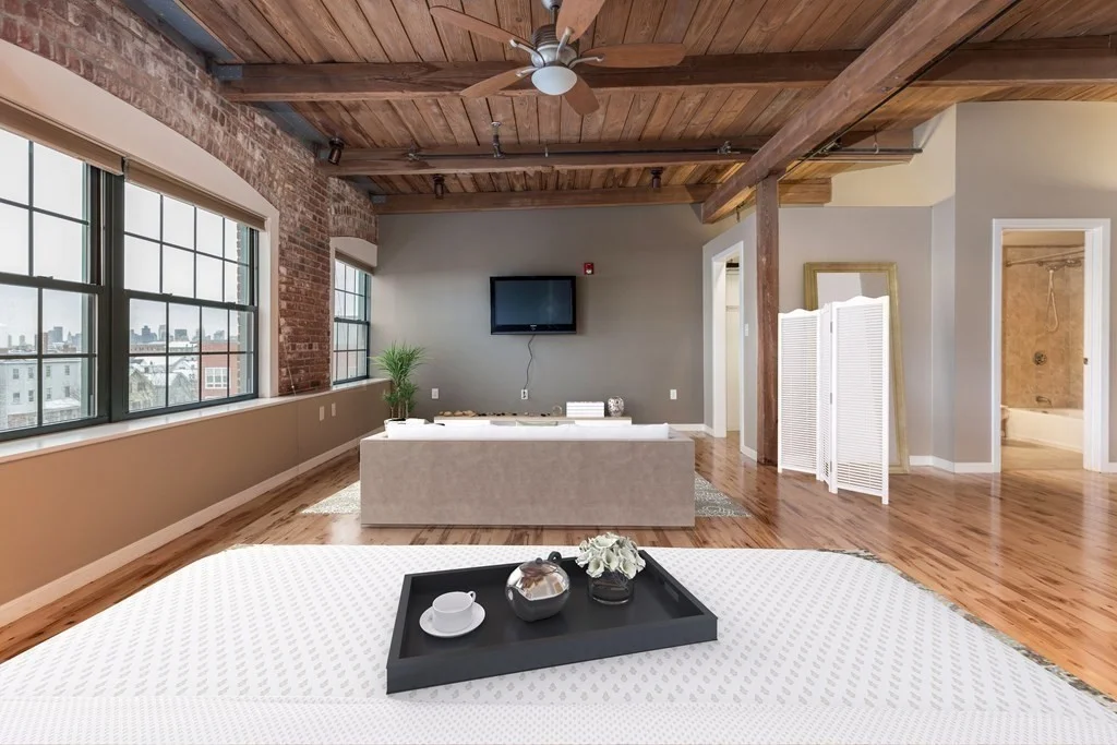 210 Broadway, Everett